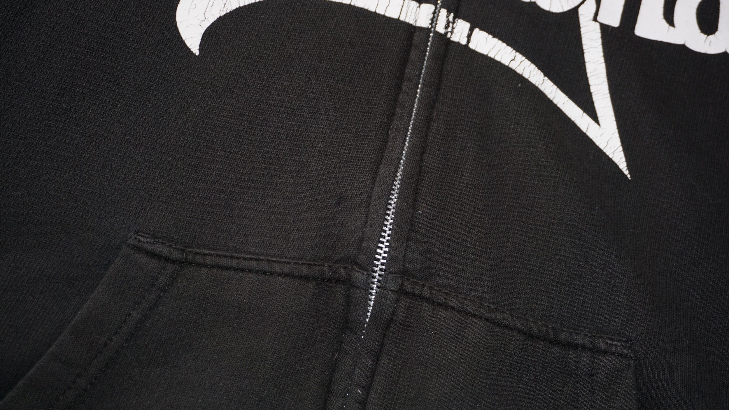 Band Tees × Vintage King Diamond Big Graphic Vintage 90s Zip Thrashed Hoodie Size US XL / EU 56 / 4 - 10 Thumbnail