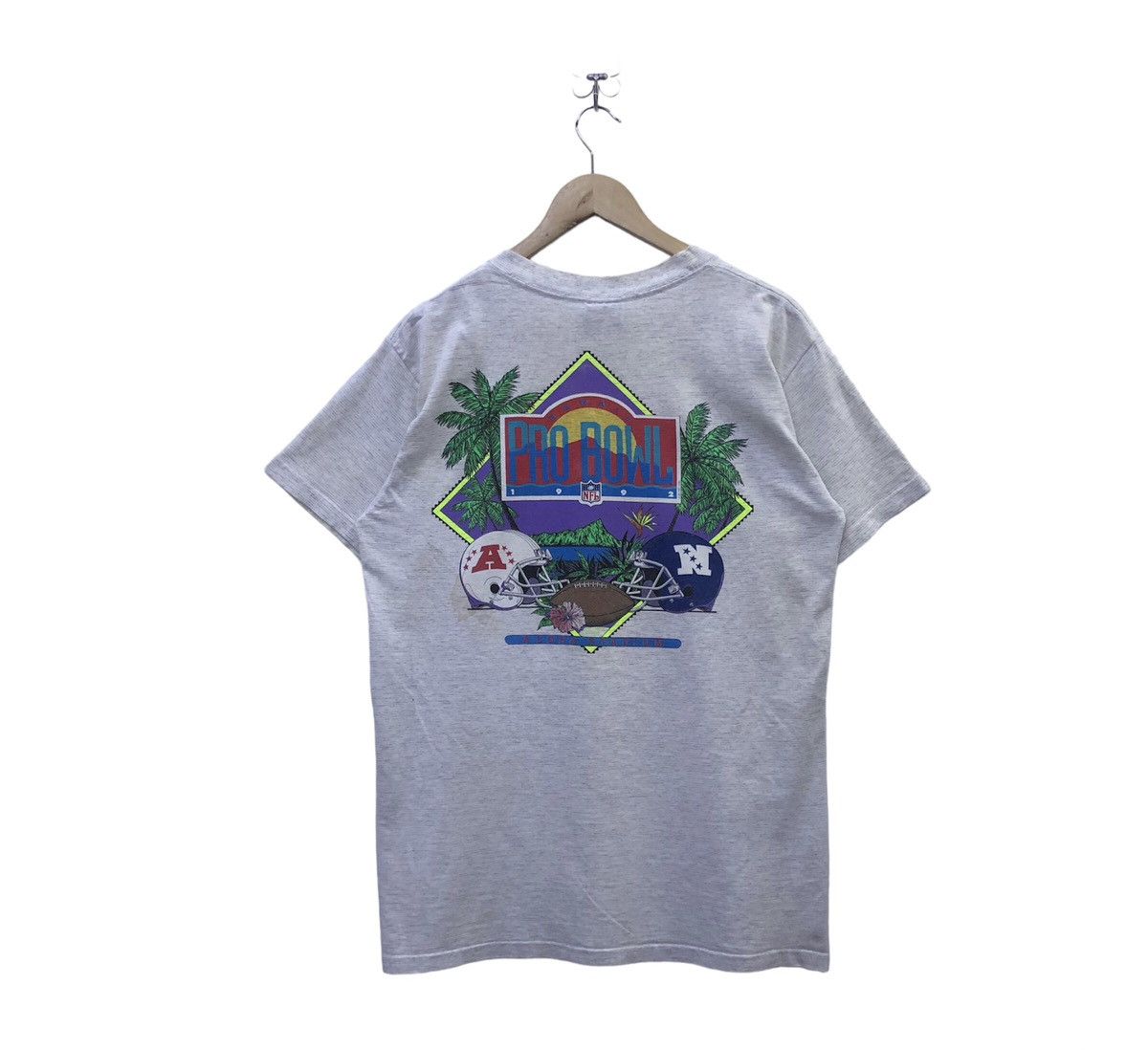 NFL Vintage!! NFL Probowl Hawaii 1992 Backhitt Tshirt Size US L / EU 52-54 / 3 - 1 Thumbnail