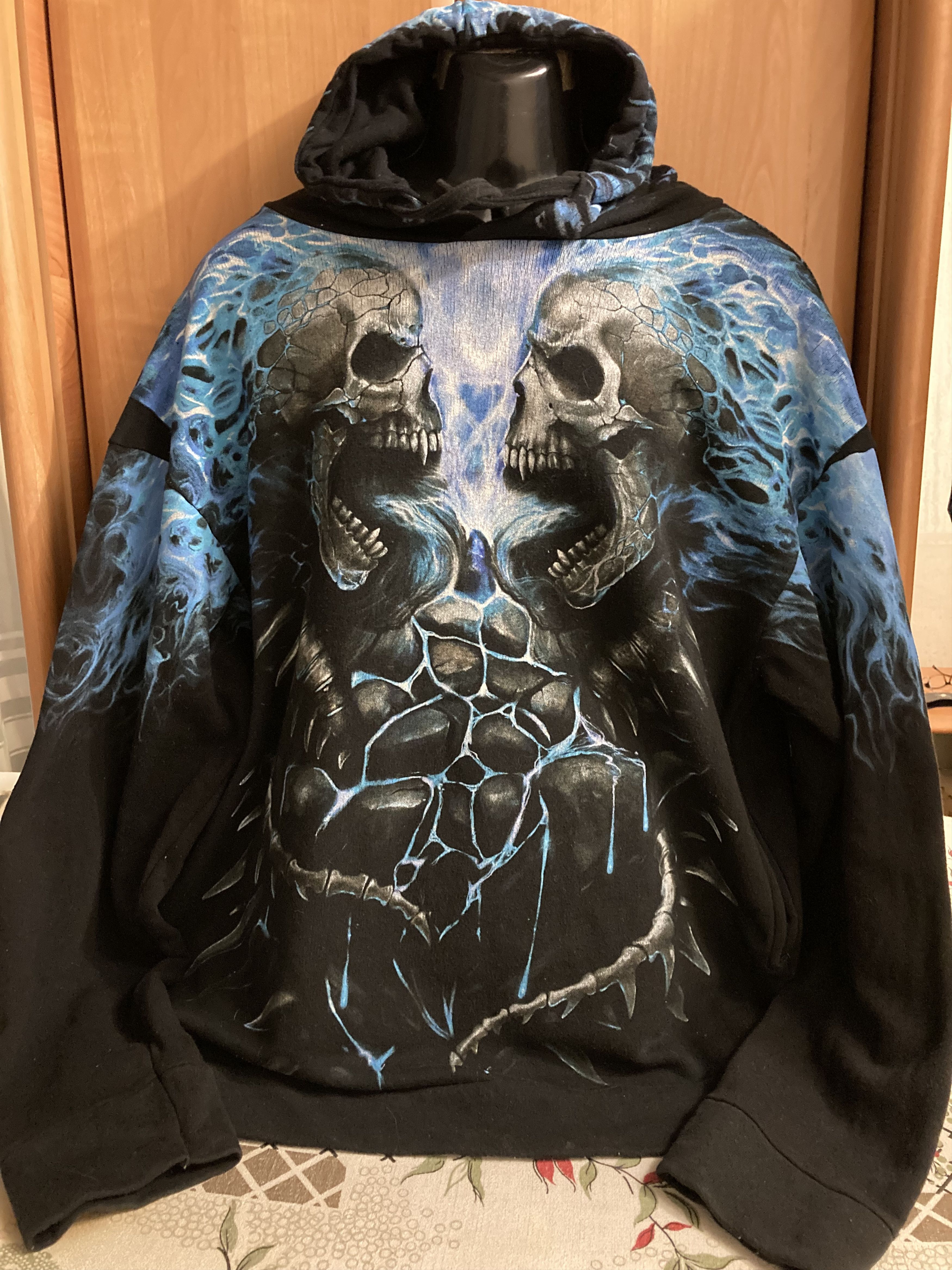 Vintage Skulls and Bones Flaming Spine All Over Print Hoodie Size US XXL / EU 58 / 5 - 8 Thumbnail
