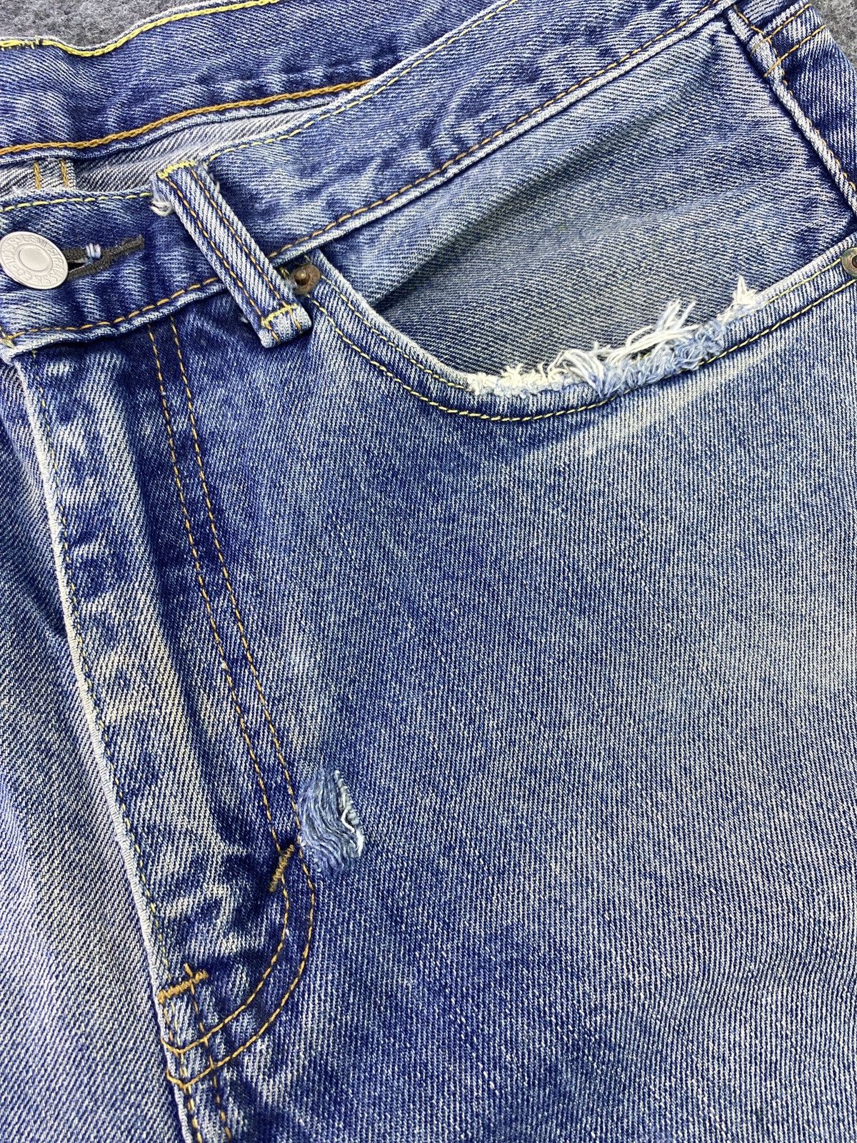 Levi's Levi's vintage 505 Blue Wash Jeans - J565 Size US 34 / EU 50 - 9 Thumbnail