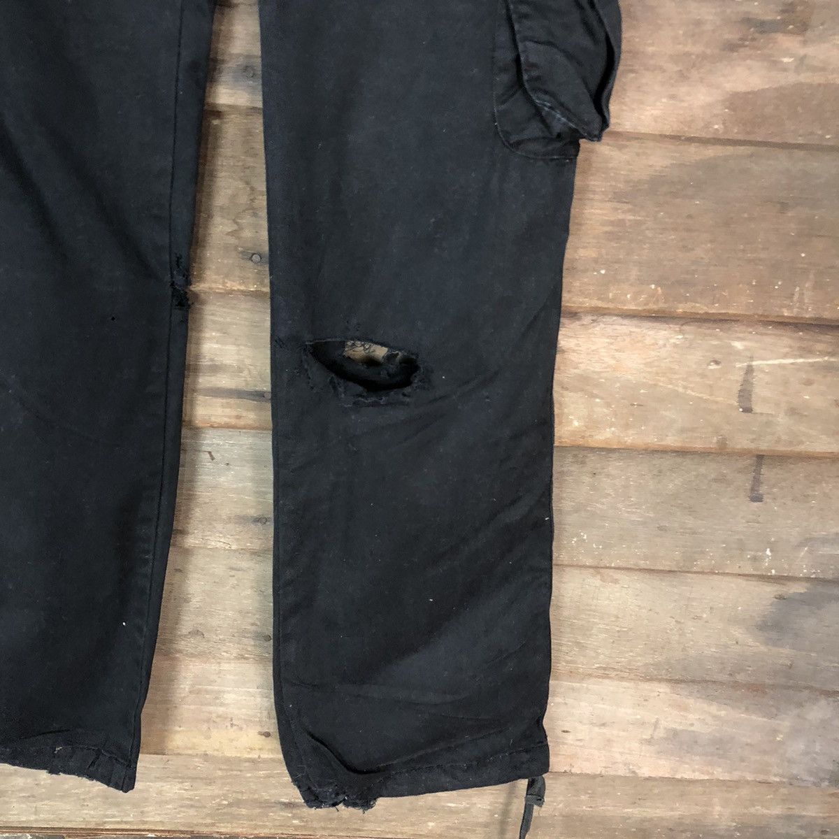 Japanese Brand DL Japan ripped utility multipocket Black Cargo Pants #7048 Size 27" / US 4 / IT 40 - 9 Thumbnail