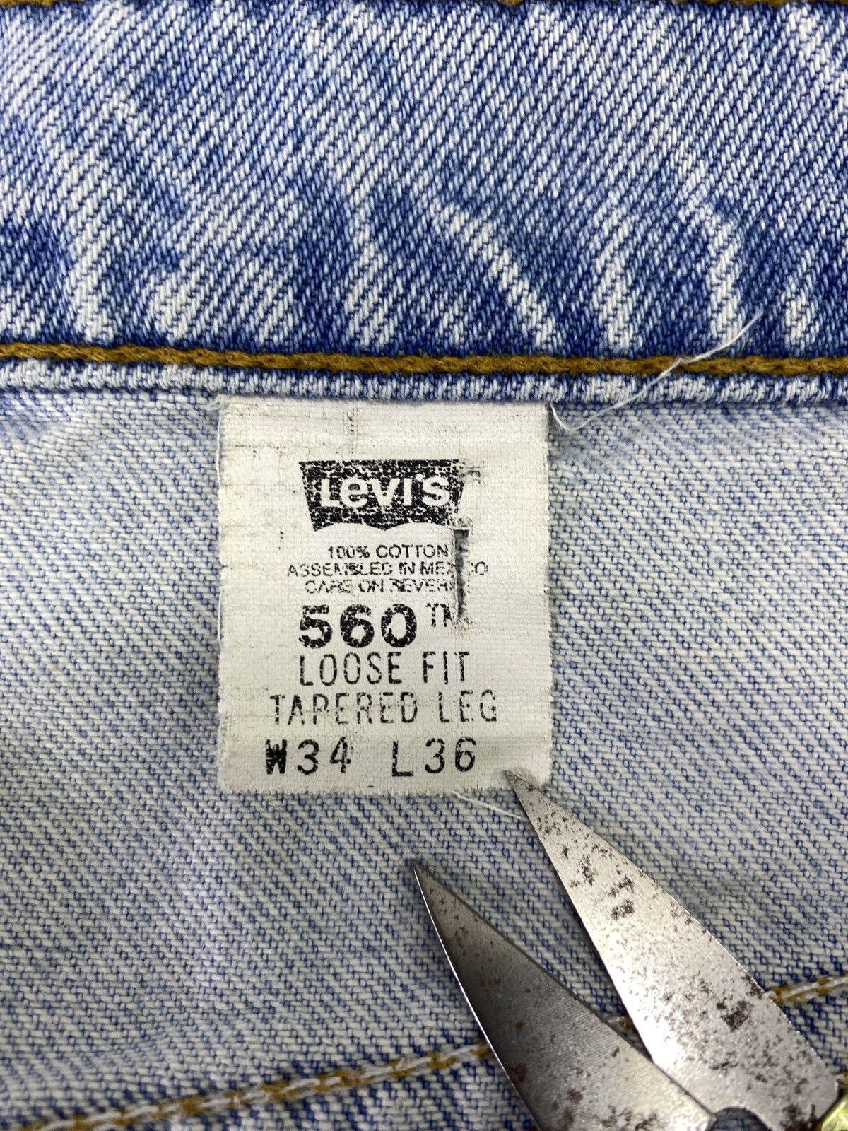 Levi's 90s Levi's vintage 560 Blue Jeans - J568 Size US 34 / EU 50 - 5 Thumbnail