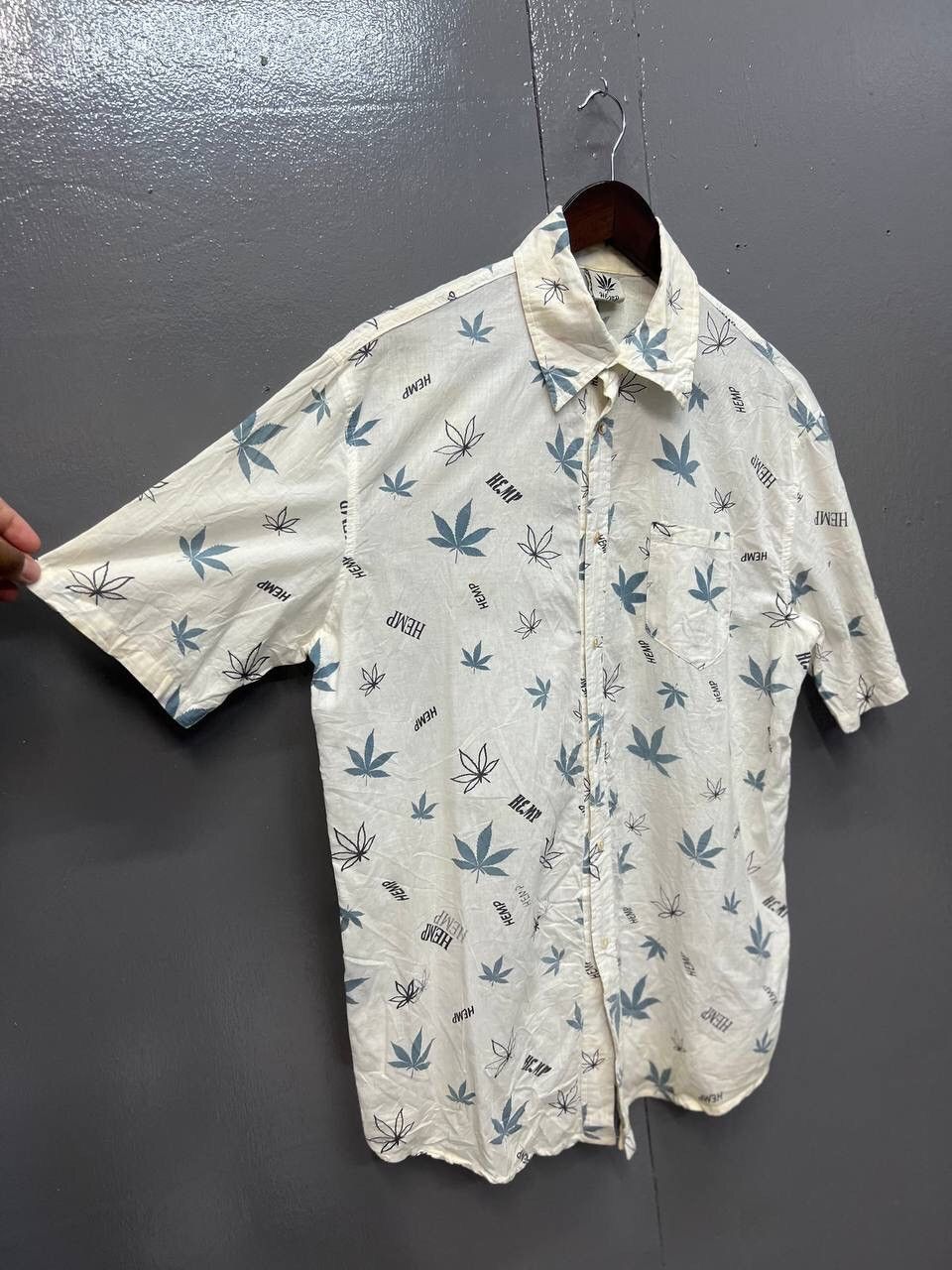 Vintage VINTAGE HEMP LEAF FULLPRINT SHIRT Size US M / EU 48-50 / 2 - 5 Thumbnail