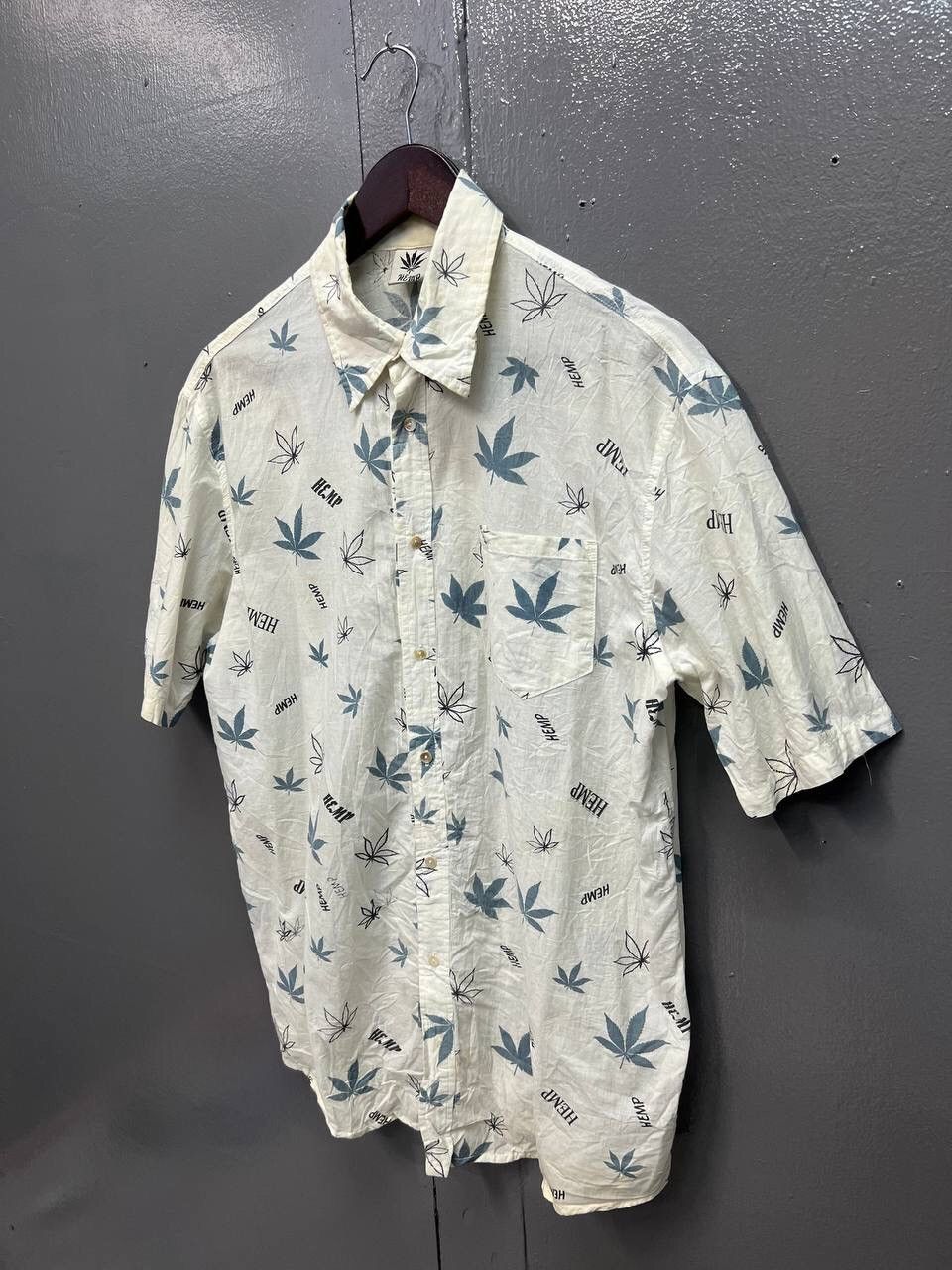 Vintage VINTAGE HEMP LEAF FULLPRINT SHIRT Size US M / EU 48-50 / 2 - 3 Thumbnail