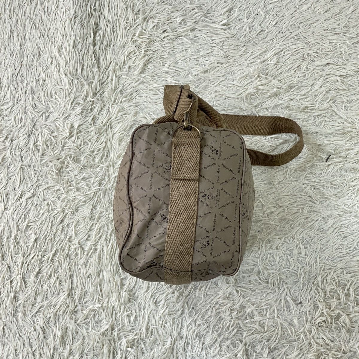 Disney × Mickey Mouse 🔥LAST PRICE🔥 Mickey Mouse 2 Way Slingbag/Handbag Size ONE SIZE - 5 Thumbnail