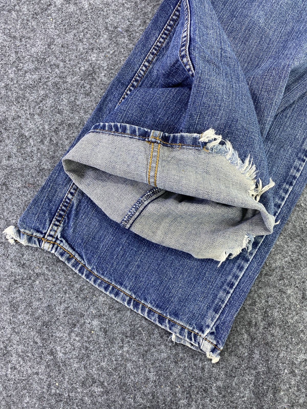 Levi's Levi's vintage 559 Blue Wash Jeans - J571 Size US 43 - 6 Thumbnail