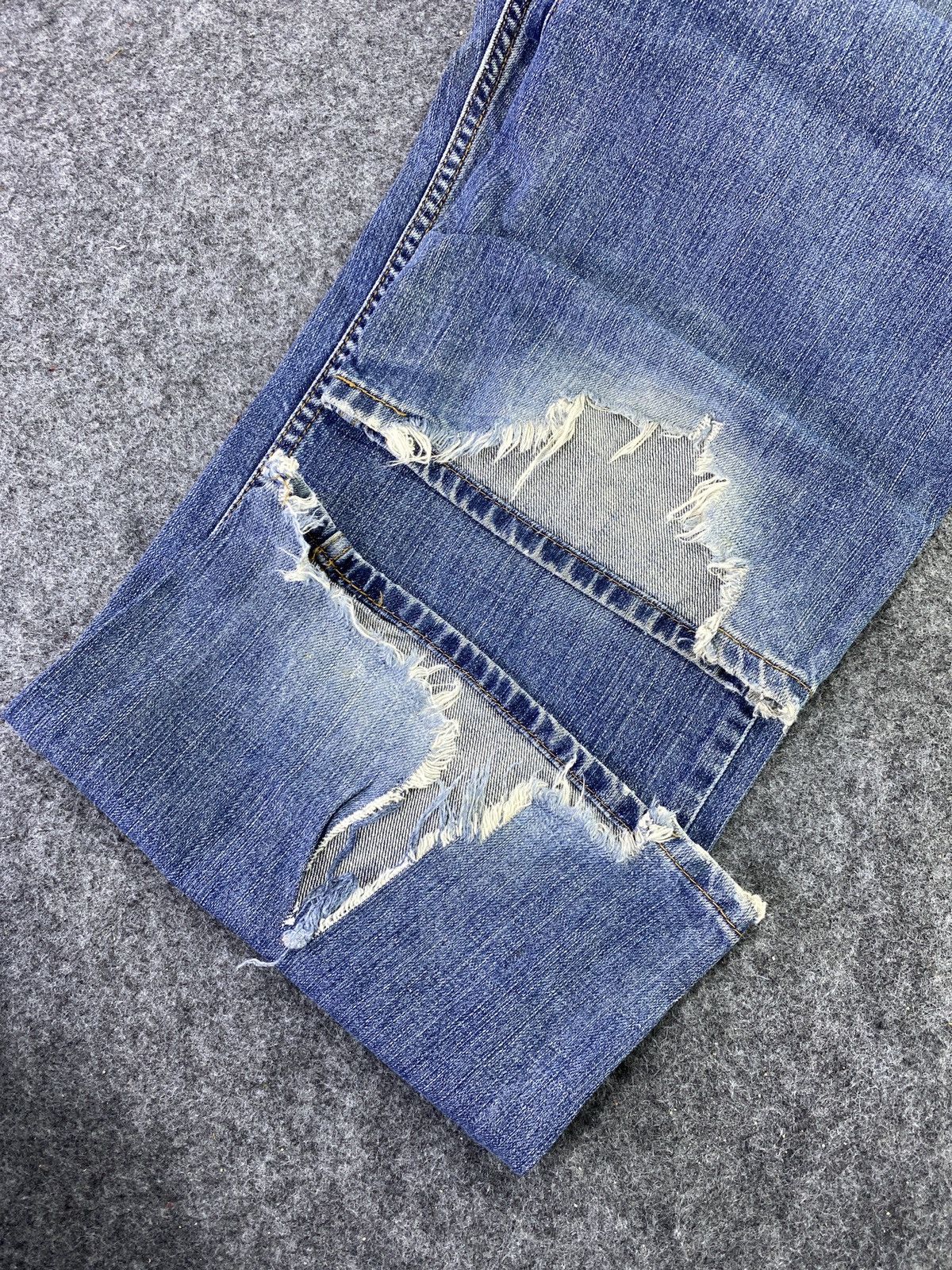 Levi's Levi's vintage 559 Blue Wash Jeans - J571 Size US 43 - 7 Thumbnail