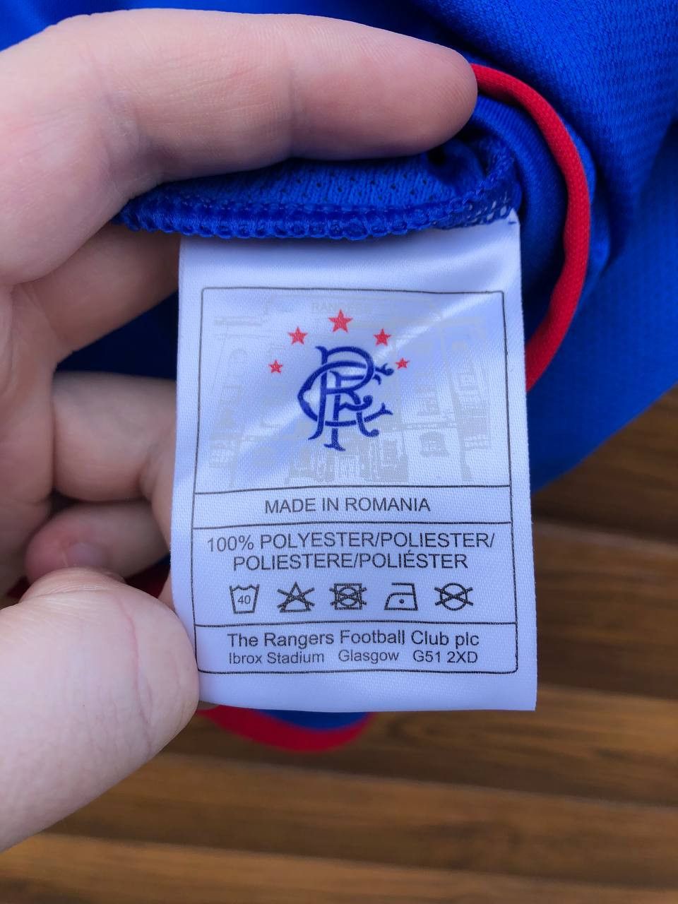 Umbro Glasgow Rangers Soccer Jersey Scottish Football Club Carling Size US L / EU 52-54 / 3 - 8 Thumbnail