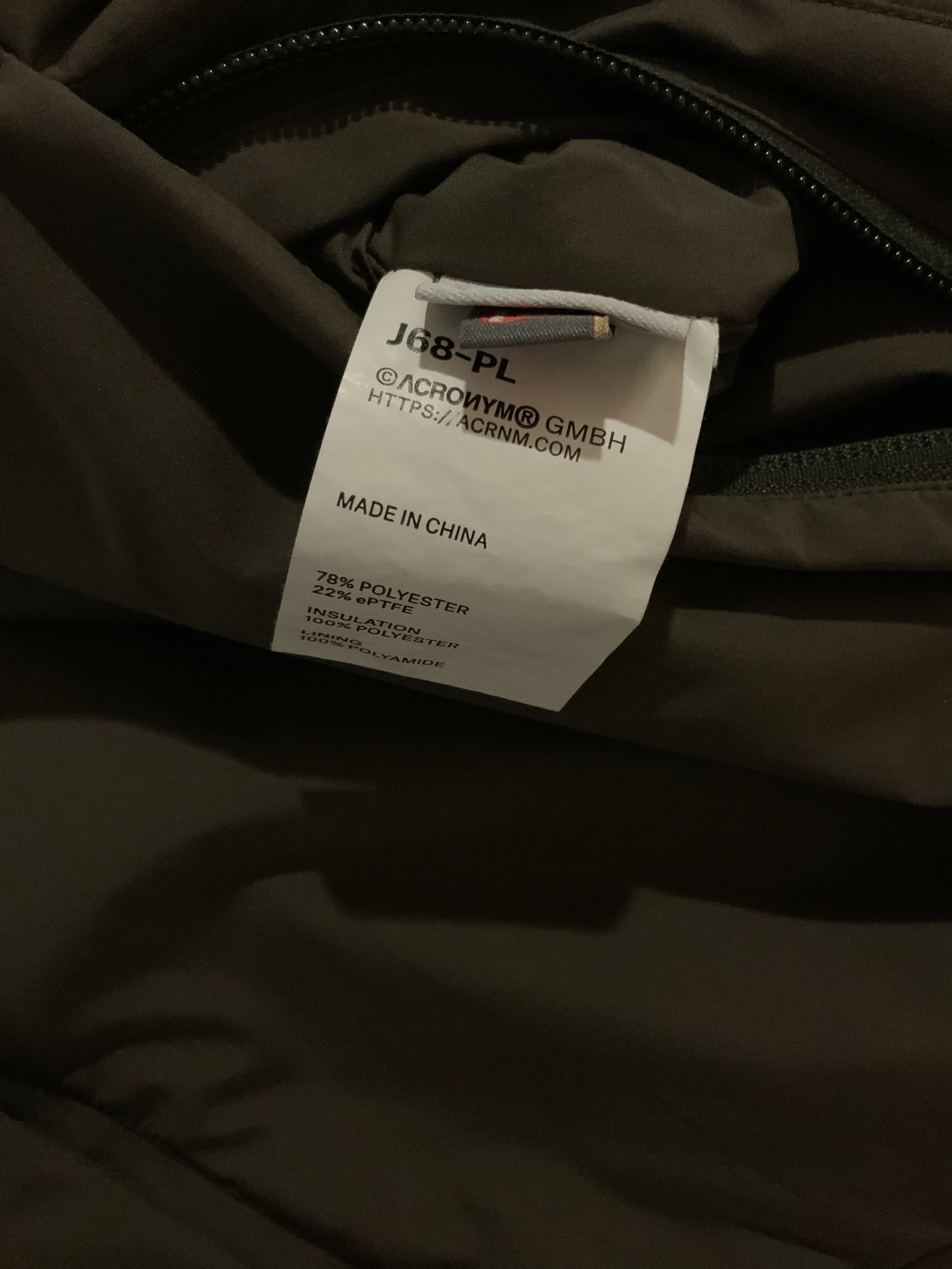 Acronym J68-PL raf Size US L / EU 52-54 / 3 - 8 Thumbnail