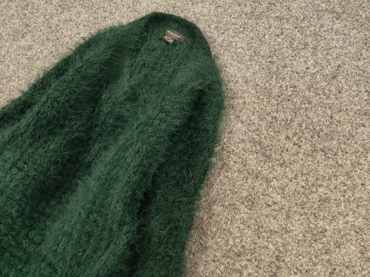 Japanese Brand Vintage Fuzzy Green Mohair Style Japanese Crewneck Sweater Size US S / EU 44-46 / 1 - 4 Thumbnail