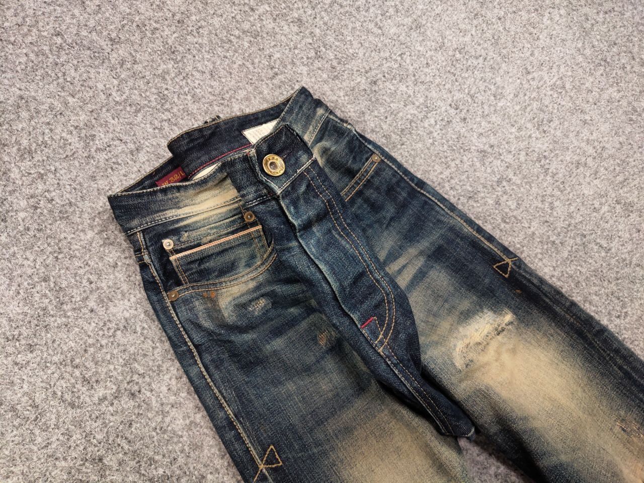 Japanese Brand Vintage R.D.D.Designer Japan Distressed Faded Selvage Jeans Size US 32 / EU 48 - 13 Thumbnail