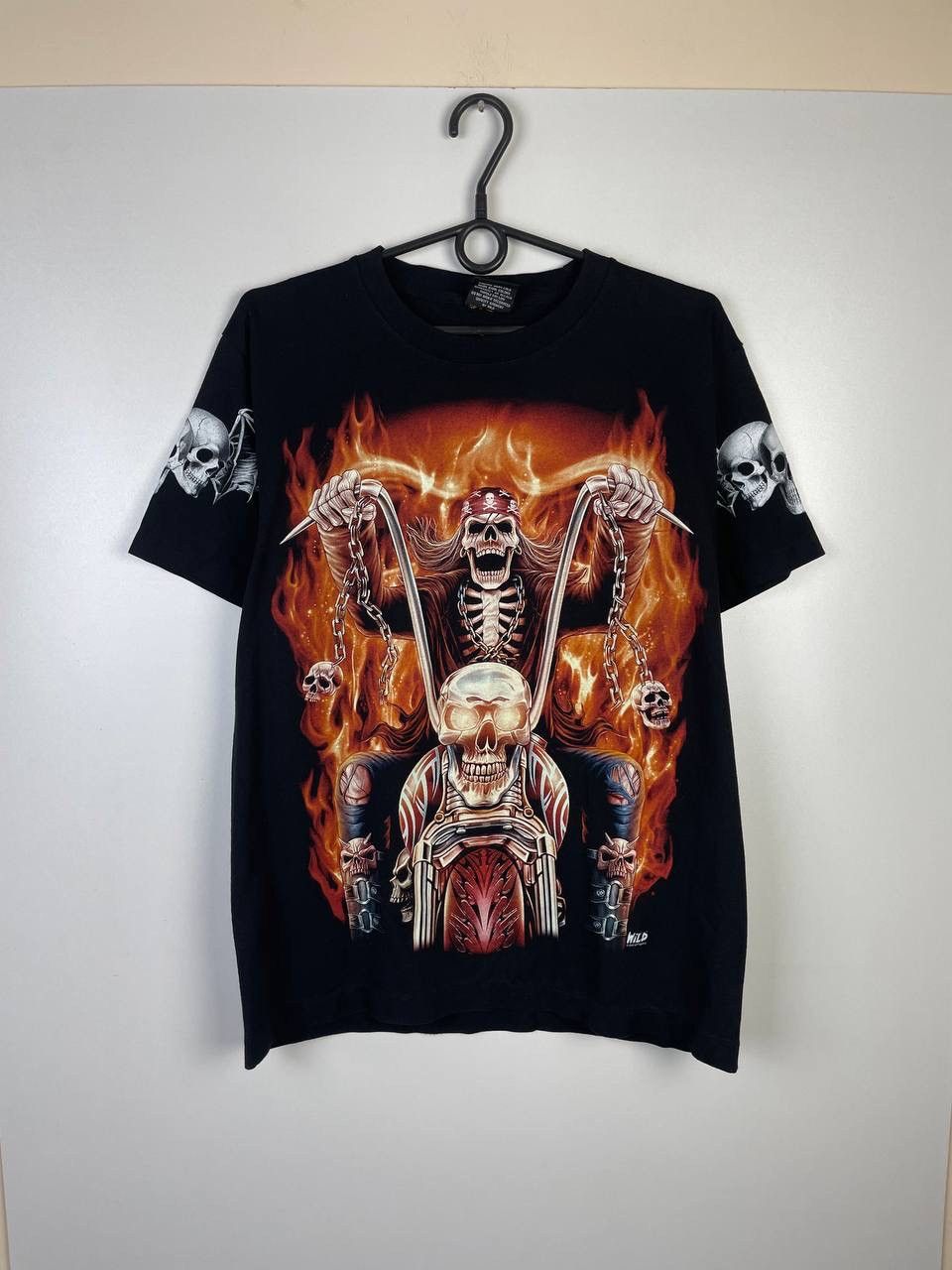 Vintage Skulls vintage t-shirt size m Size US M / EU 48-50 / 2 - 1 Thumbnail