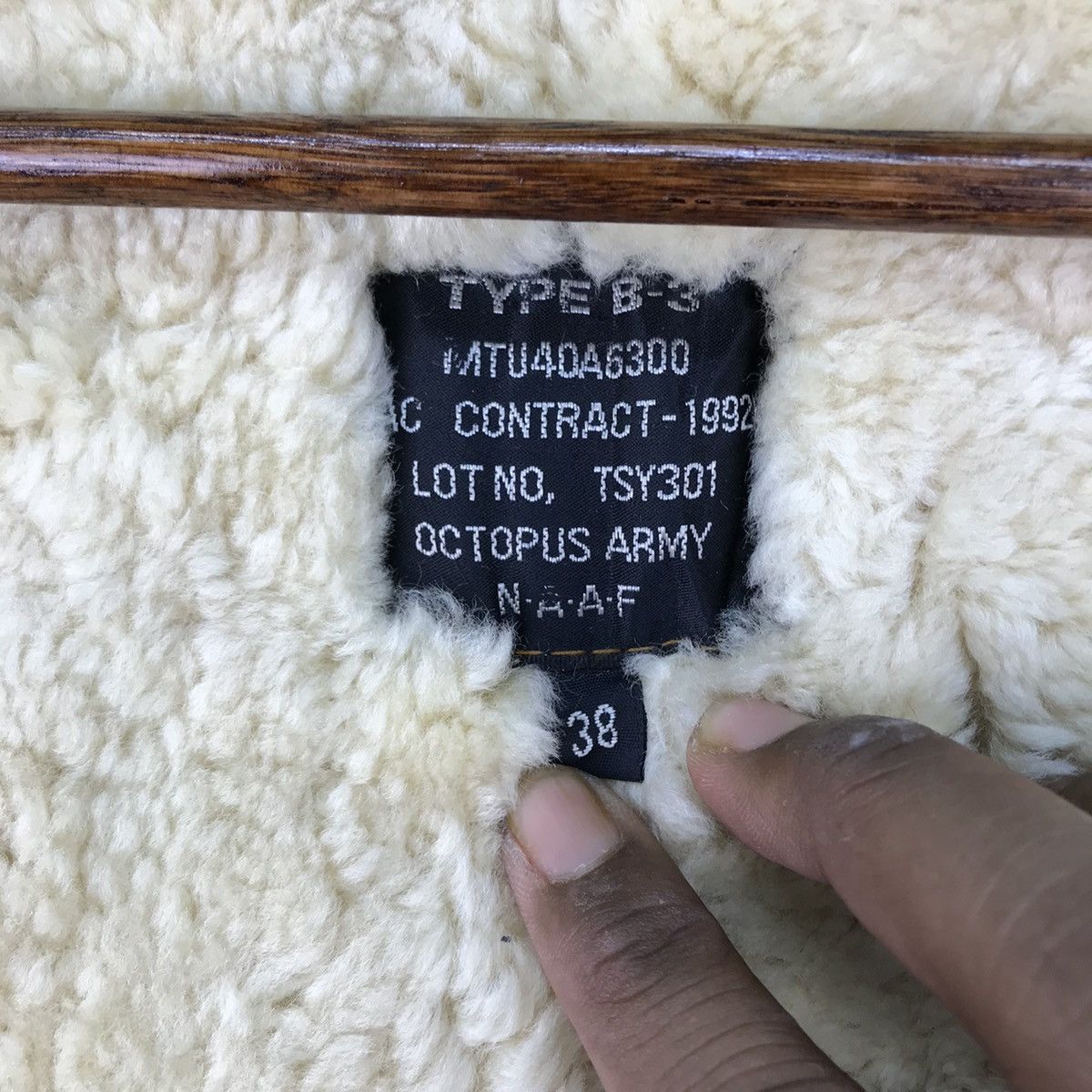 Octopus Vintage Octopus Army B-3 Sheepskin Size US M / EU 48-50 / 2 - 14 Thumbnail