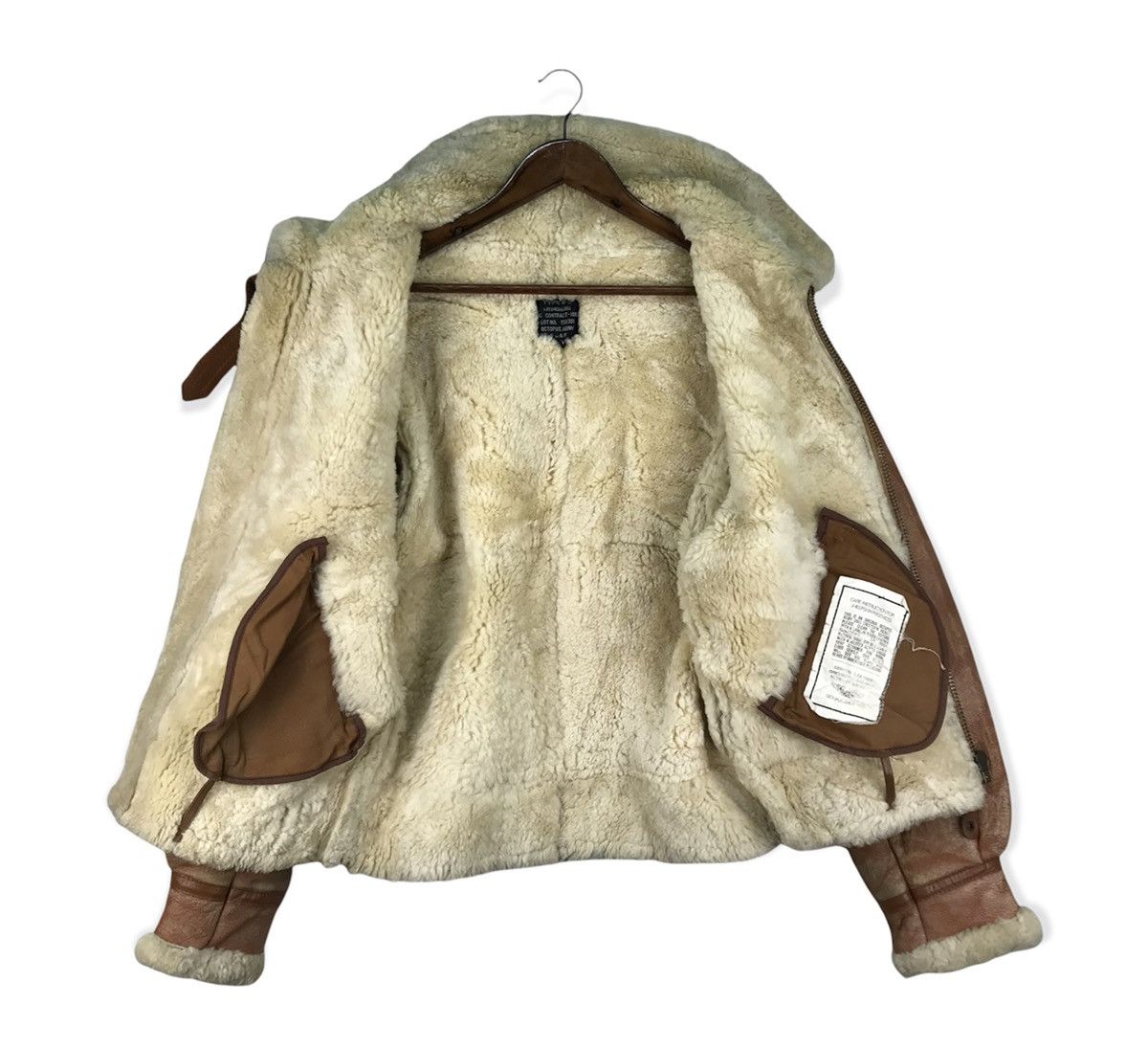 Octopus Vintage Octopus Army B-3 Sheepskin Size US M / EU 48-50 / 2 - 6 Thumbnail