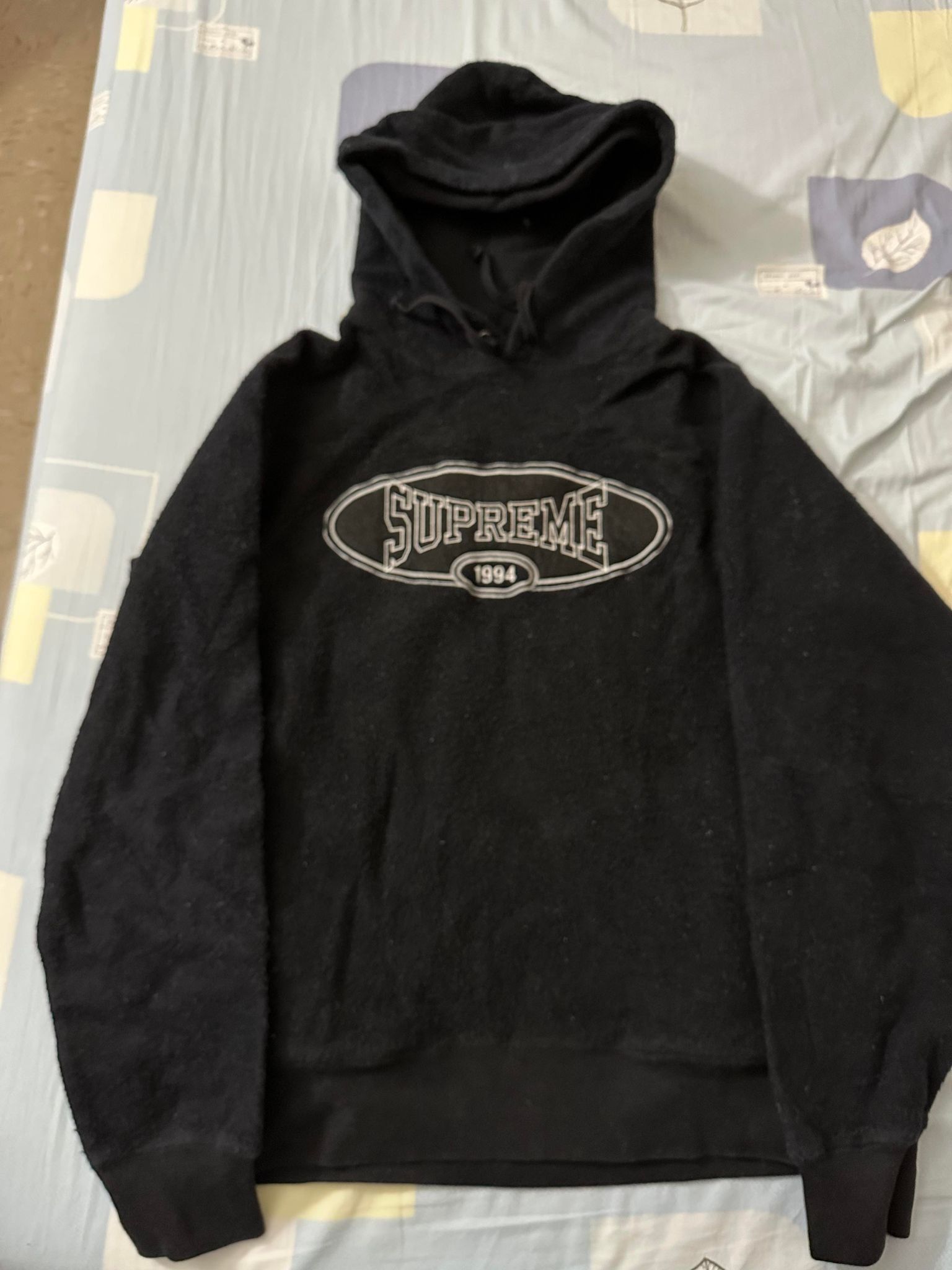 Supreme outlet reverse fleece hoodie XL