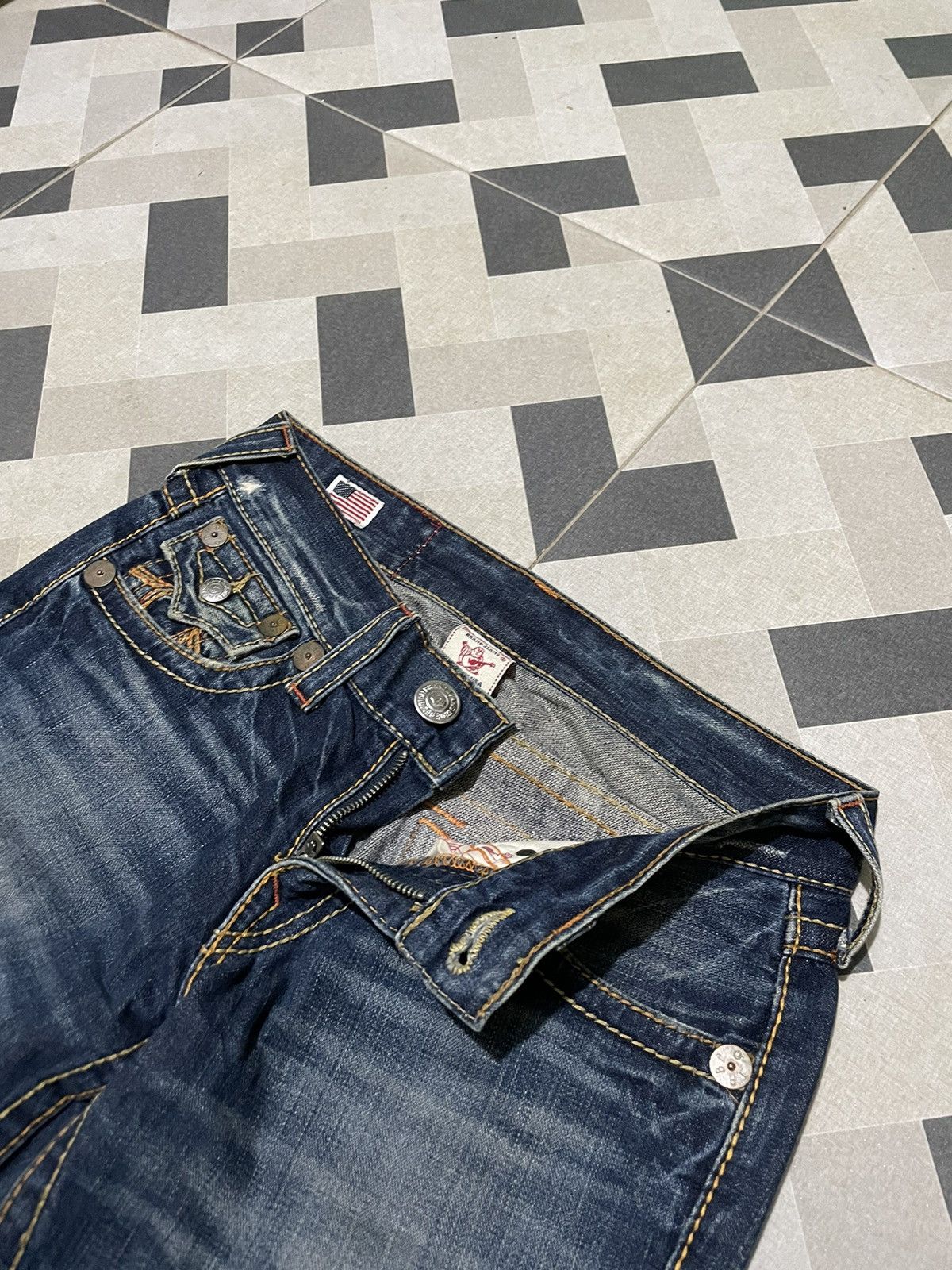 True Religion Vintage True Religion flared Jeans Rainbow Joey Pants Size US 29 - 13 Thumbnail