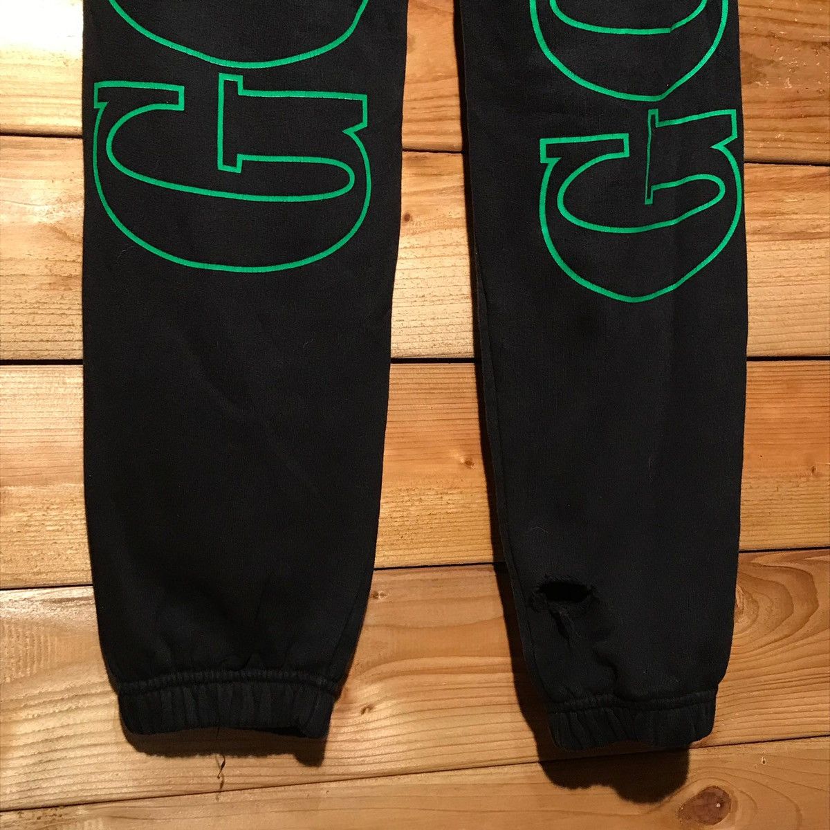 GCDS GCDS Italy flame sweatpants joggers Size US 30 / EU 46 - 6 Thumbnail