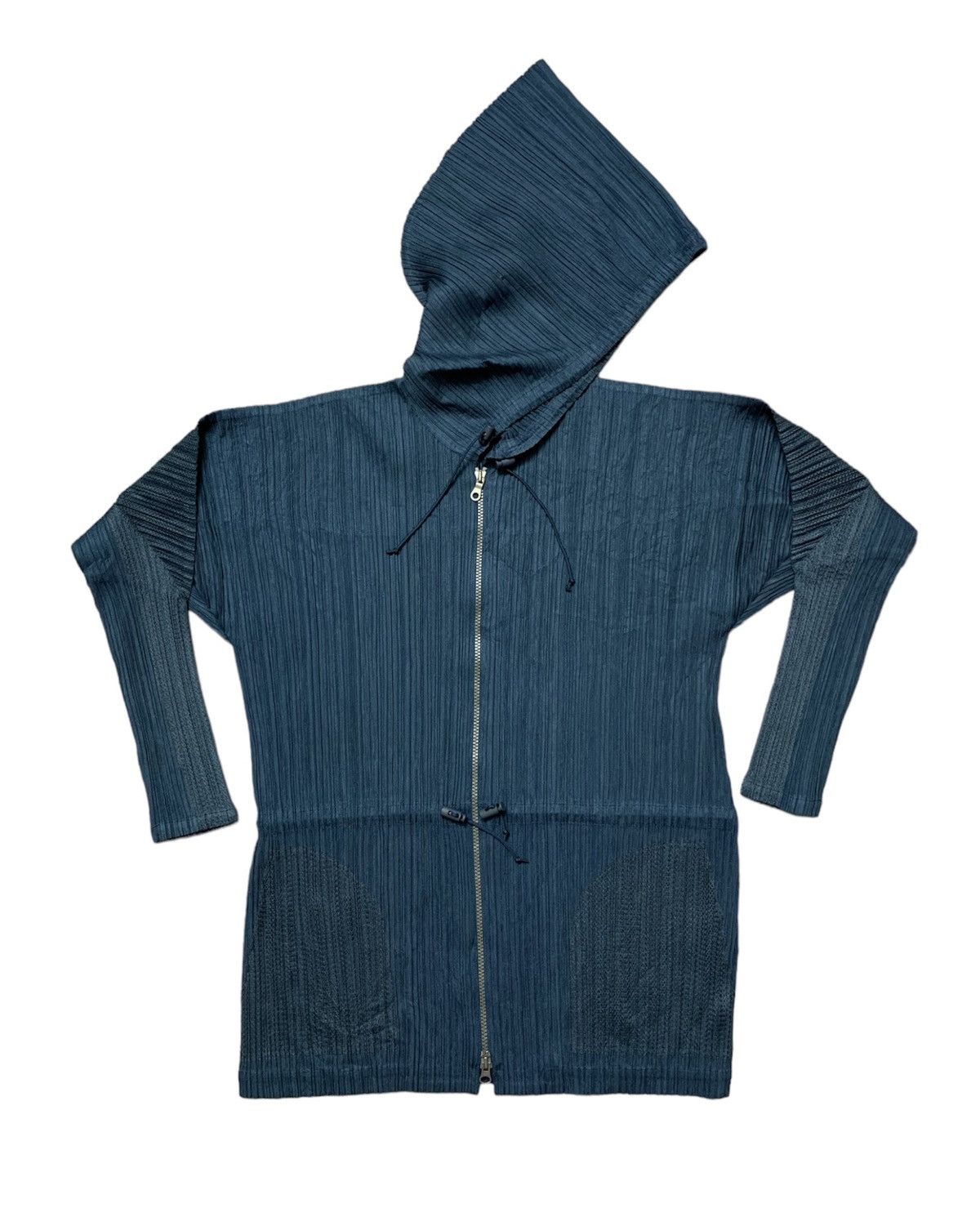 Issey Miyake PLEATS PLEASE ISSEY MIYAKE HOODIE TAPERED SLEEVES WOMEN Size US M / EU 48-50 / 2 - 3 Thumbnail
