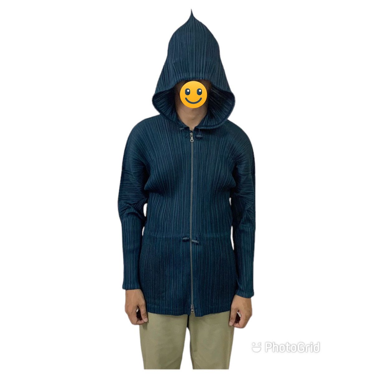 Issey Miyake PLEATS PLEASE ISSEY MIYAKE HOODIE TAPERED SLEEVES WOMEN Size US M / EU 48-50 / 2 - 1 Thumbnail