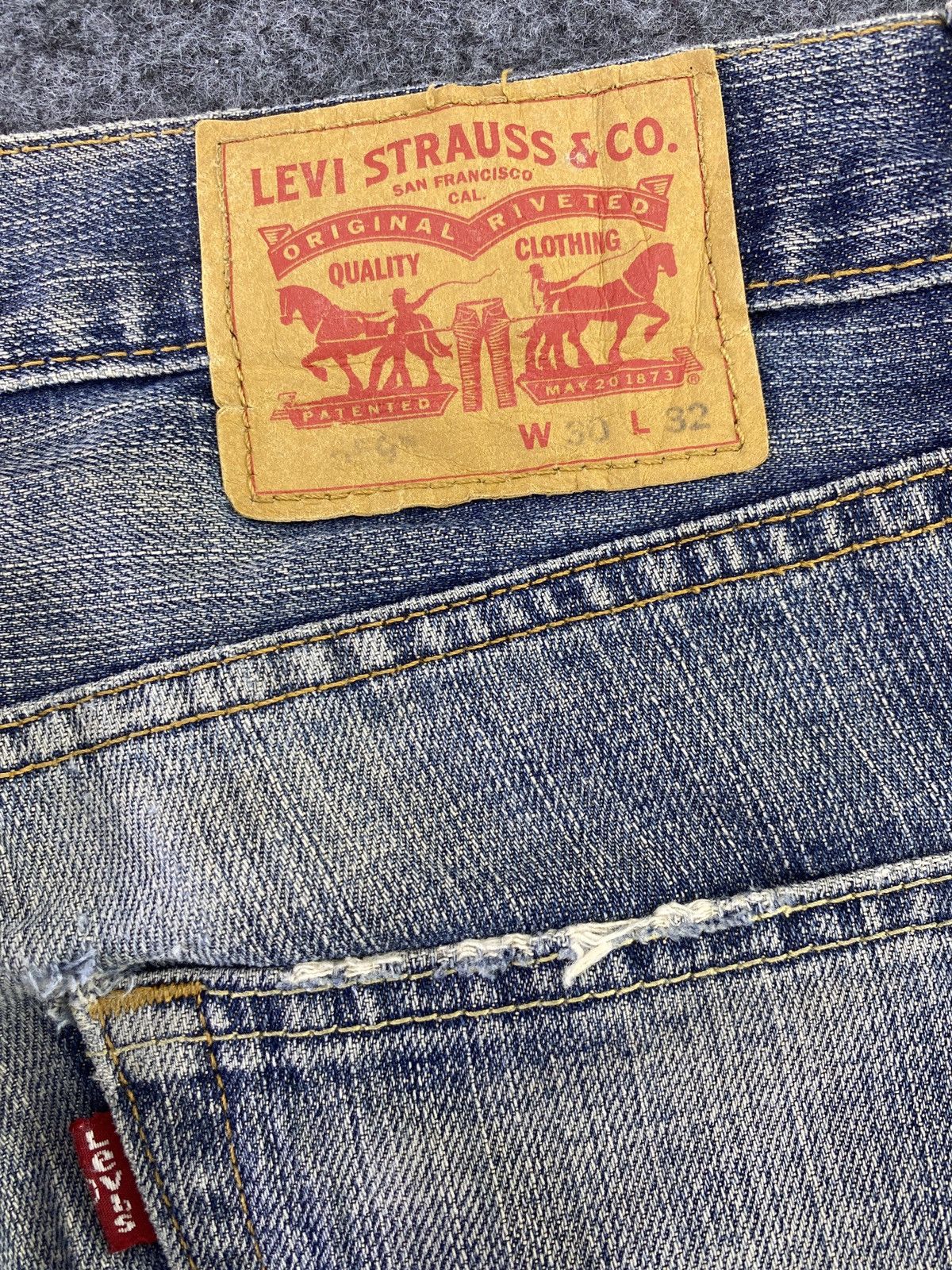 Levi's Vintage Levi's 559 Distressed Jeans - J574 Size US 32 / EU 48 - 8 Thumbnail
