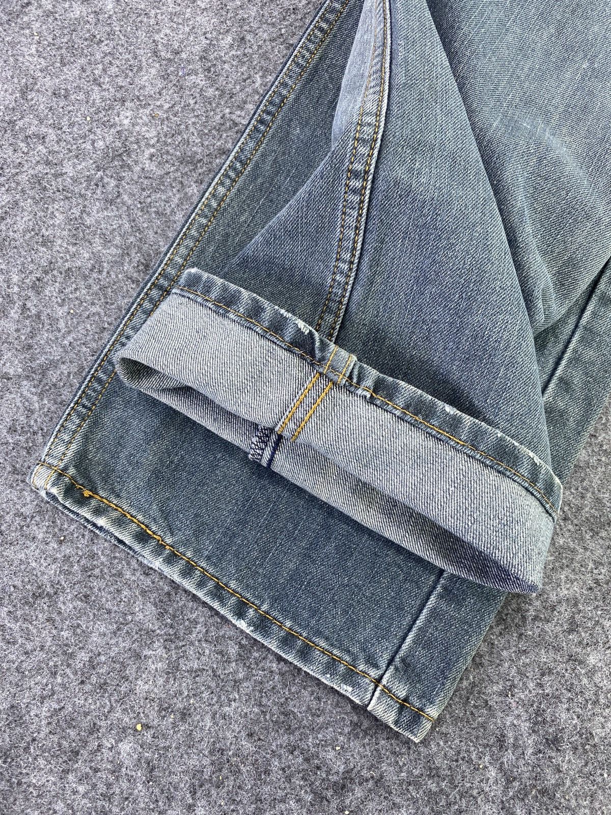 Vintage Levis 559 Jeans - J575