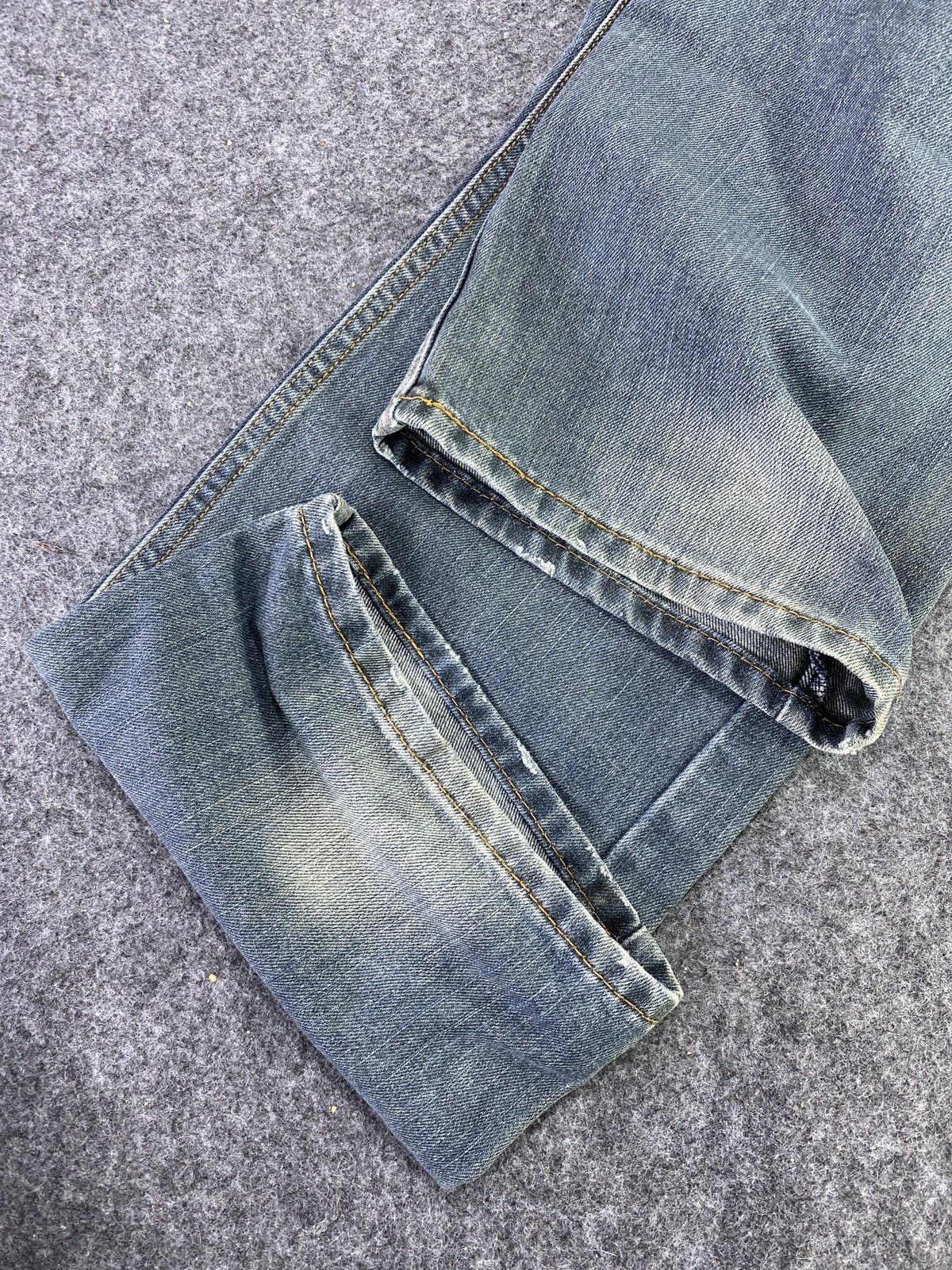 Vintage Levis 559 Jeans - J575