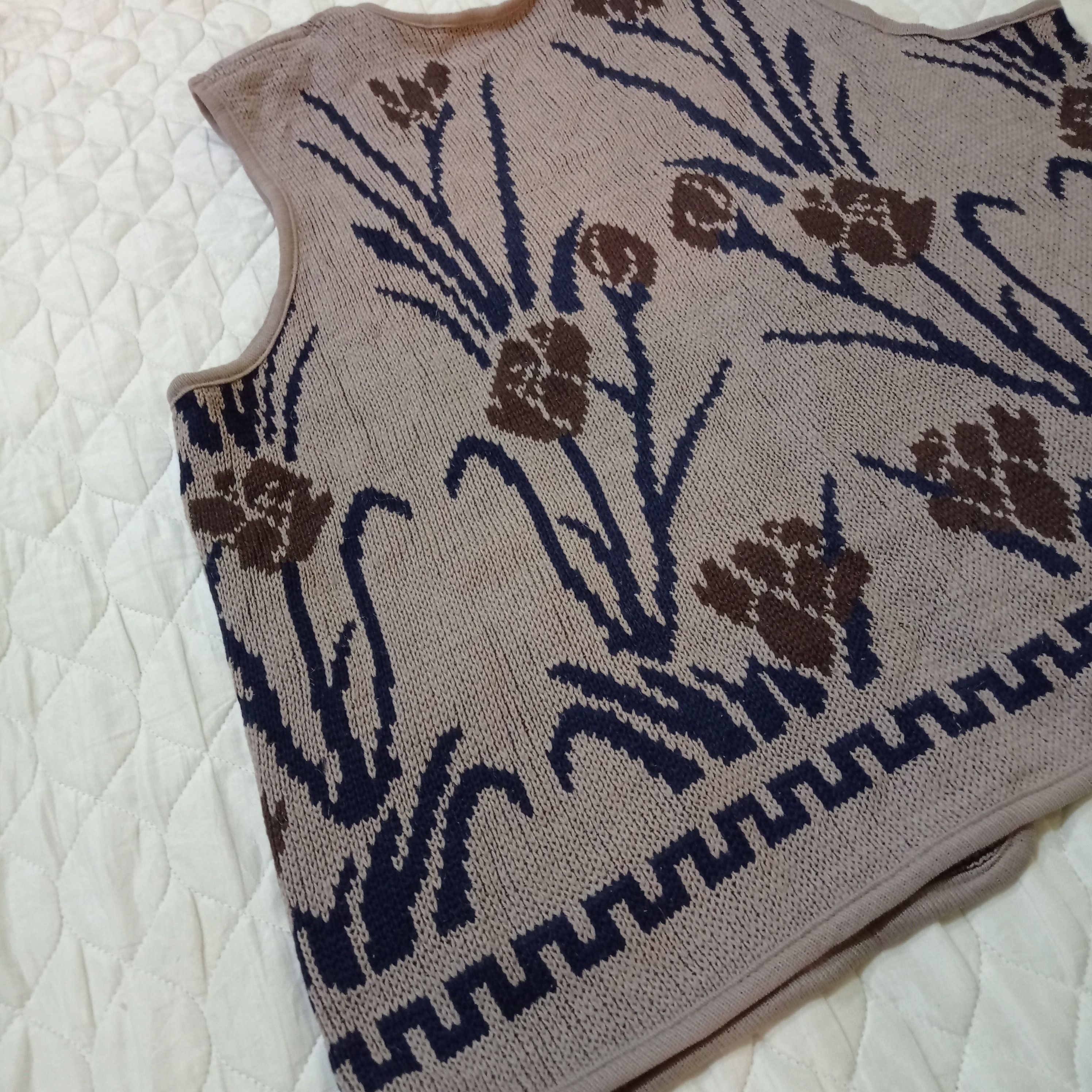 Aran Isles Knitwear × Other UNKNOWN BRAND CUSTOM MADE VEST KNIT RARE DESIGN Size US M / EU 48-50 / 2 - 9 Thumbnail