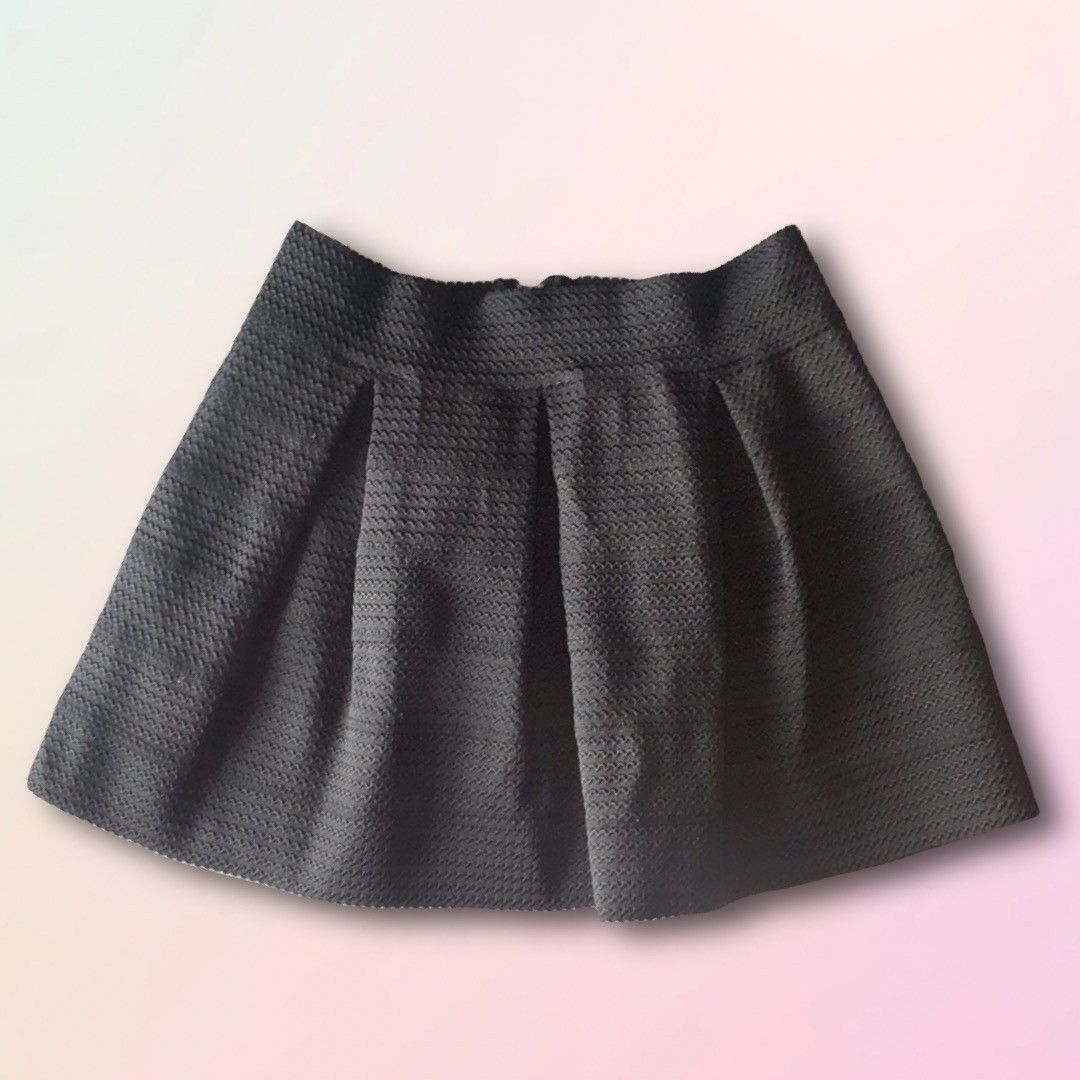 Other Hot Gal, Simple, Black, Embroidered, Tiered Circle Skirt Size 30" / US 8 / IT 44 - 1 Thumbnail