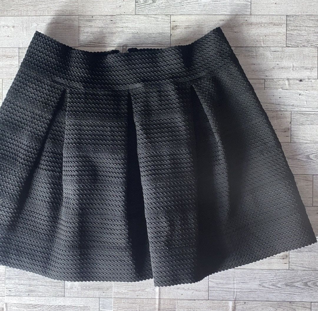 Other Hot Gal, Simple, Black, Embroidered, Tiered Circle Skirt Size 30" / US 8 / IT 44 - 3 Thumbnail