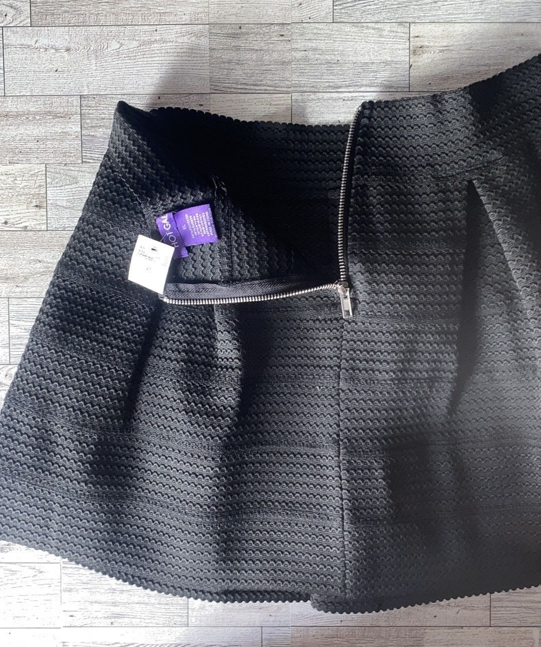 Other Hot Gal, Simple, Black, Embroidered, Tiered Circle Skirt Size 30" / US 8 / IT 44 - 8 Thumbnail