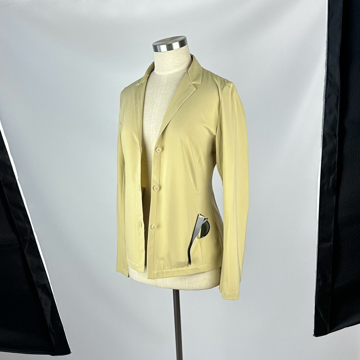 Designer Vintage Jil Sander Woman’s Blazer (Raf Simons Era) Size S / US 4 / IT 40 - 7 Thumbnail
