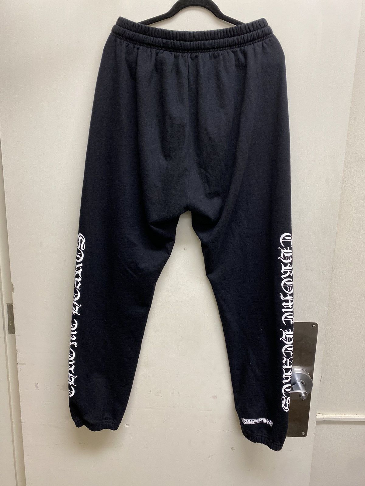 Chrome Hearts Chrome Hearts Sweatpants Size XL Size US 36 / EU 52 - 3 Thumbnail