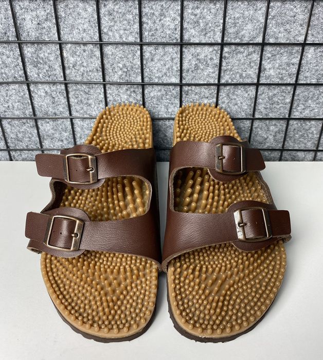 Birkenstock noppy best sale massage sandals