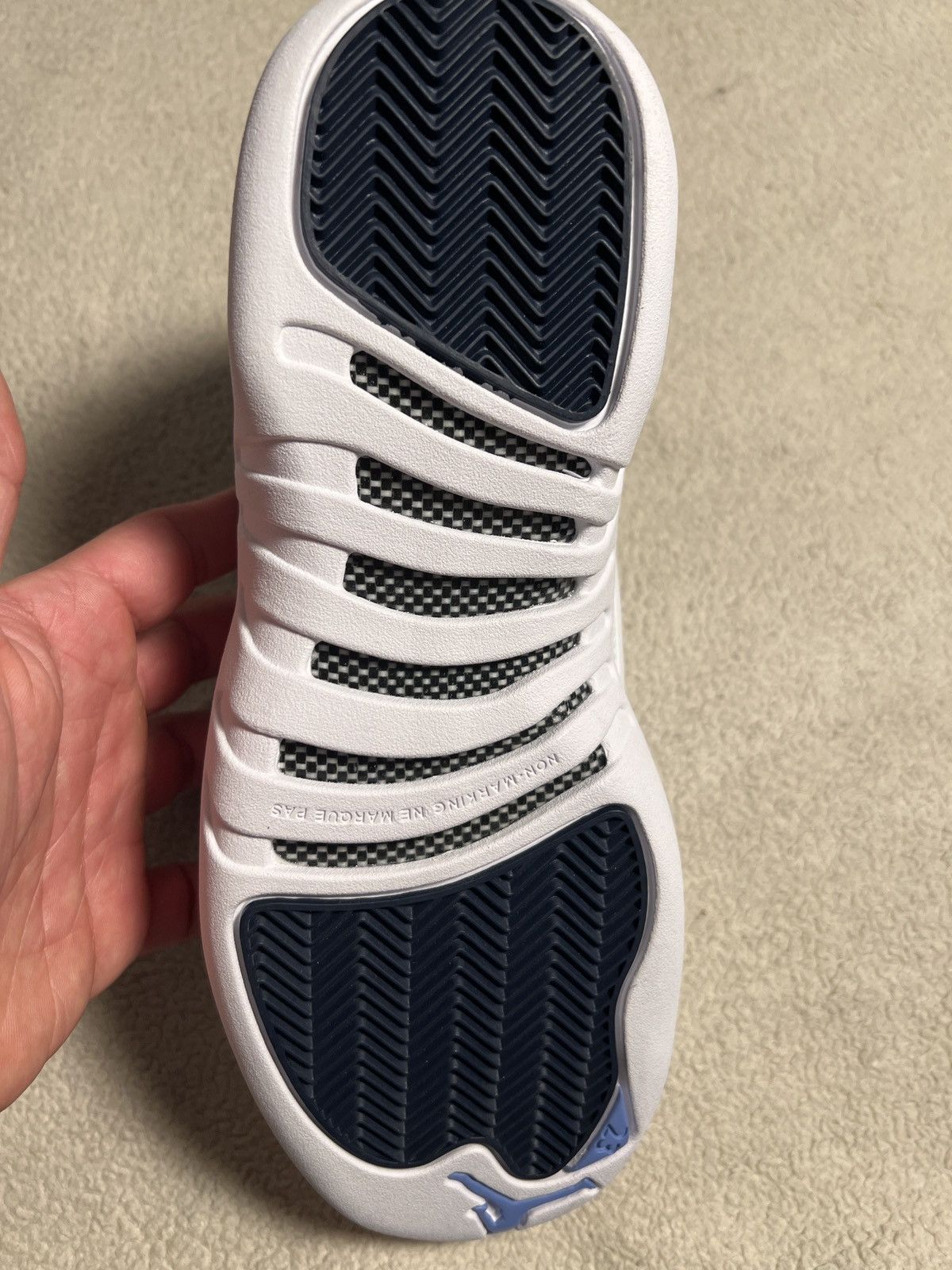 Jordan Brand Air Jordan 12 Retro Indigo (GS) Size US 7 / EU 40 - 8 Thumbnail