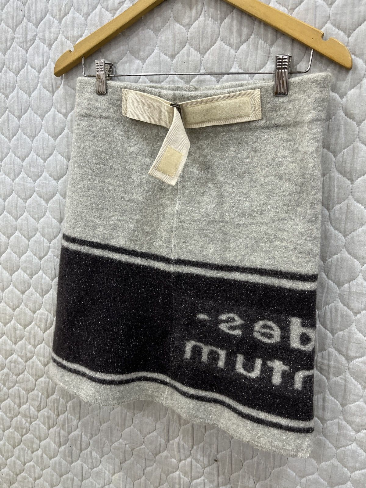 Hypebeast (Bbbb). BLANC HYPEBEAST SKIRTS Size 30" / US 8 / IT 44 - 2 Thumbnail