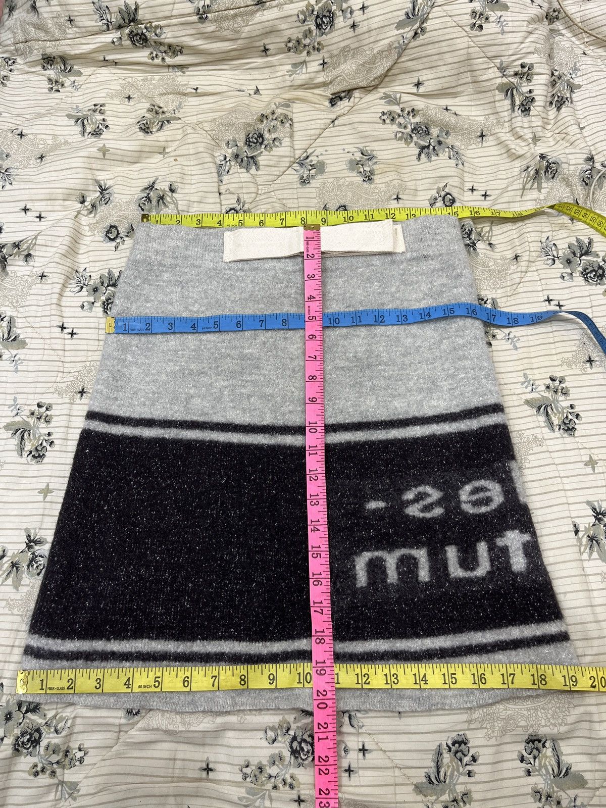 Hypebeast (Bbbb). BLANC HYPEBEAST SKIRTS Size 30" / US 8 / IT 44 - 10 Thumbnail