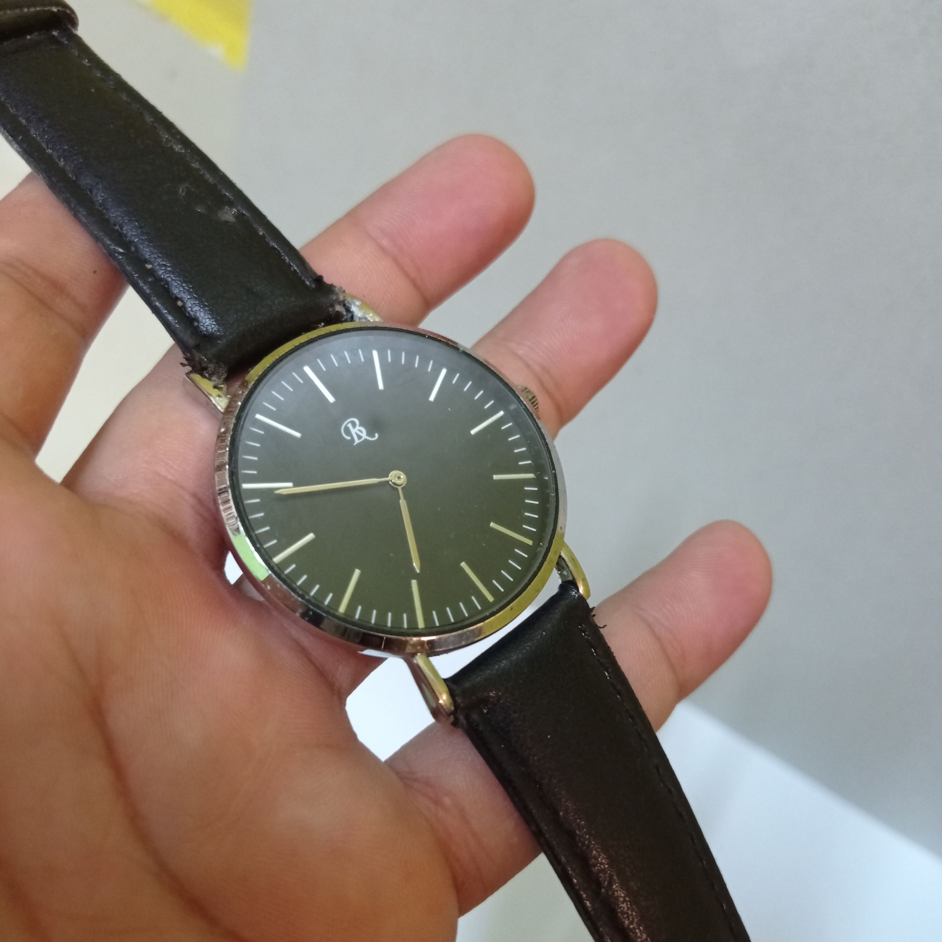 Japanese Brand Vintage JAPAN MADE (RB) Watch with 2 Hand design Size ONE SIZE - 1 Thumbnail