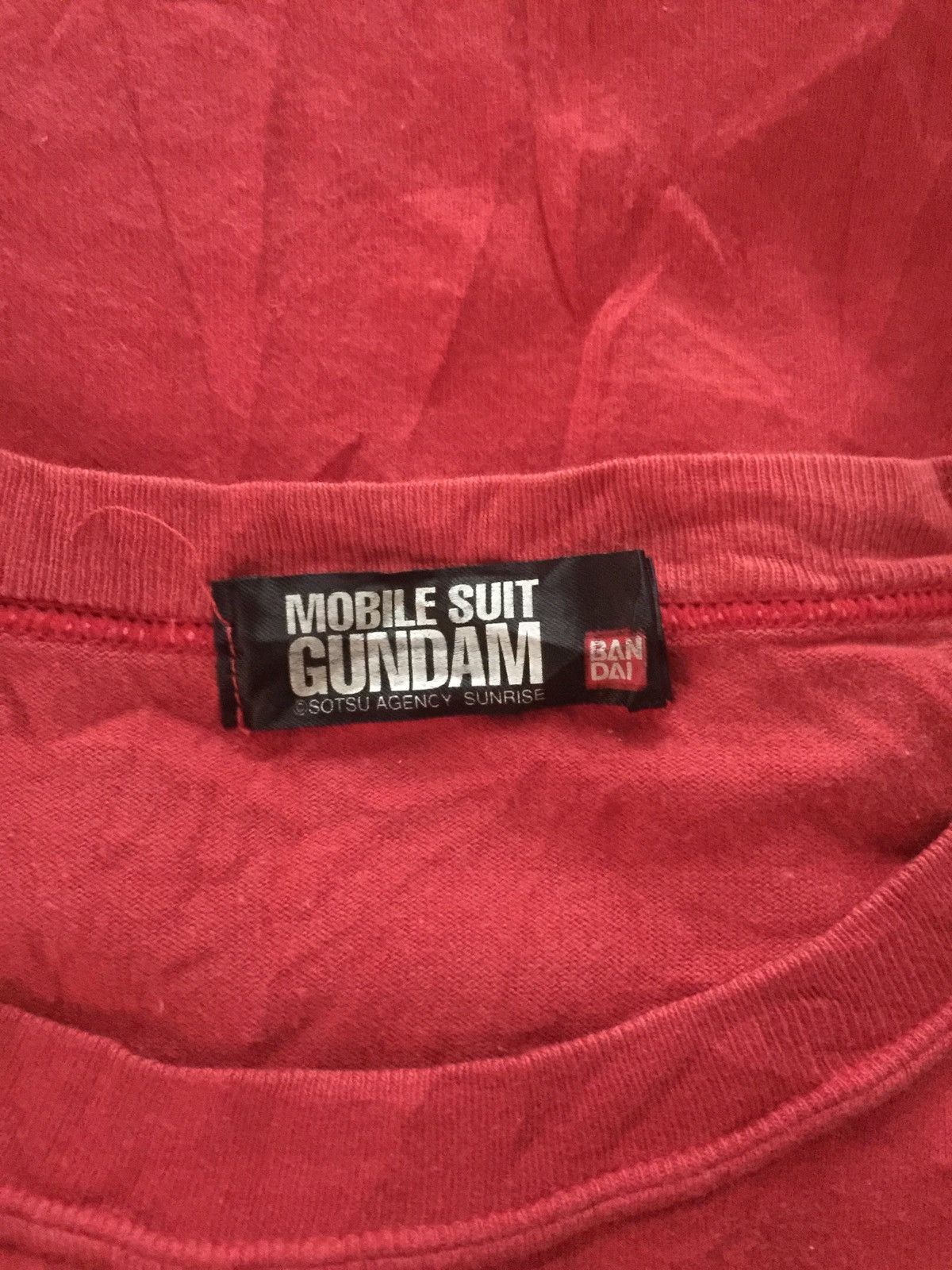 Anime × Japanese Brand × Vintage 🔥Rare🔥Mobile Suit Gundam Bandai Nice Design Tee Size US M / EU 48-50 / 2 - 4 Thumbnail
