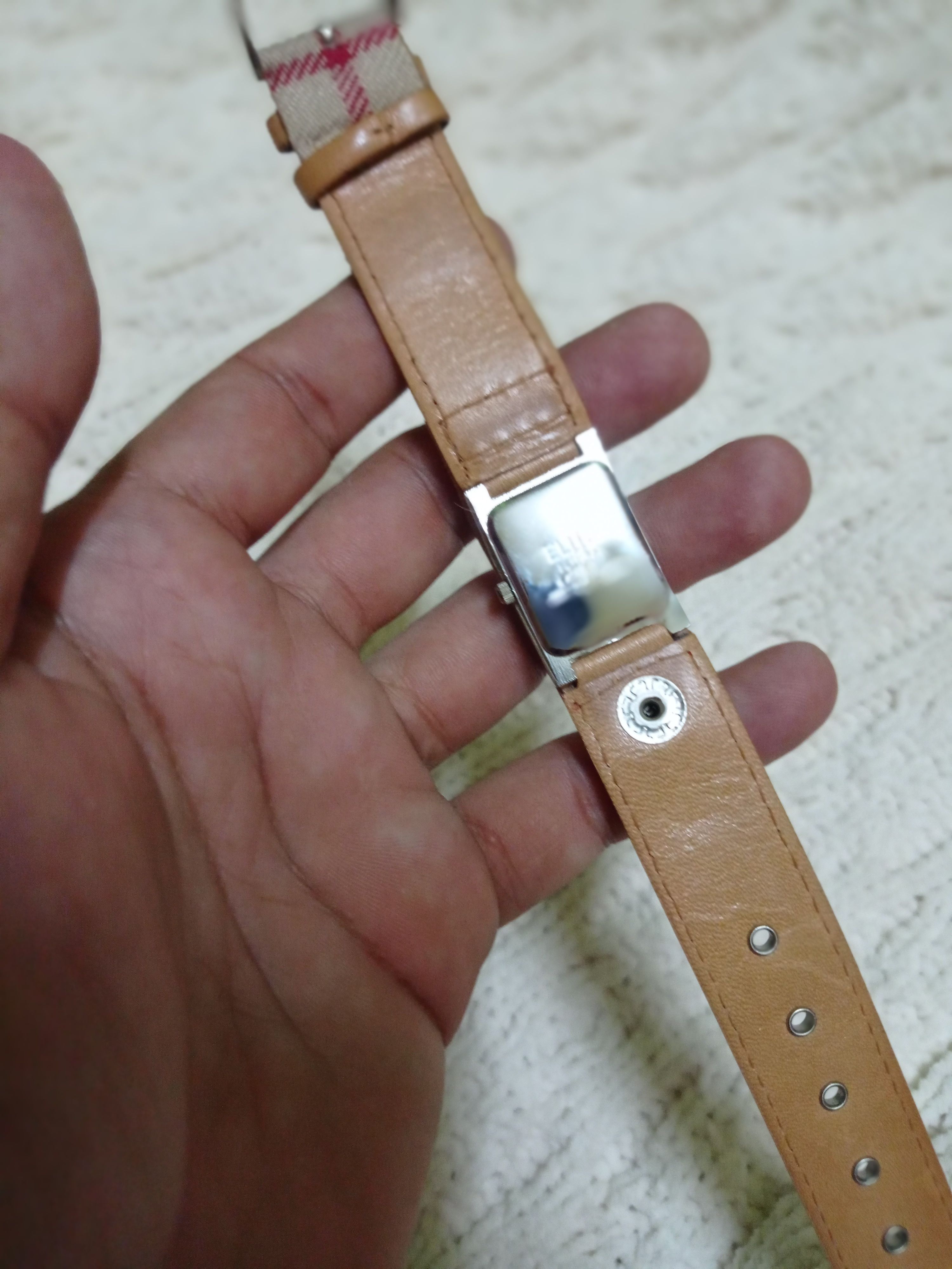 Other RETRO ELITE WATCH DESIGN LIKE BURBERRY LONDON. Size ONE SIZE - 11 Thumbnail
