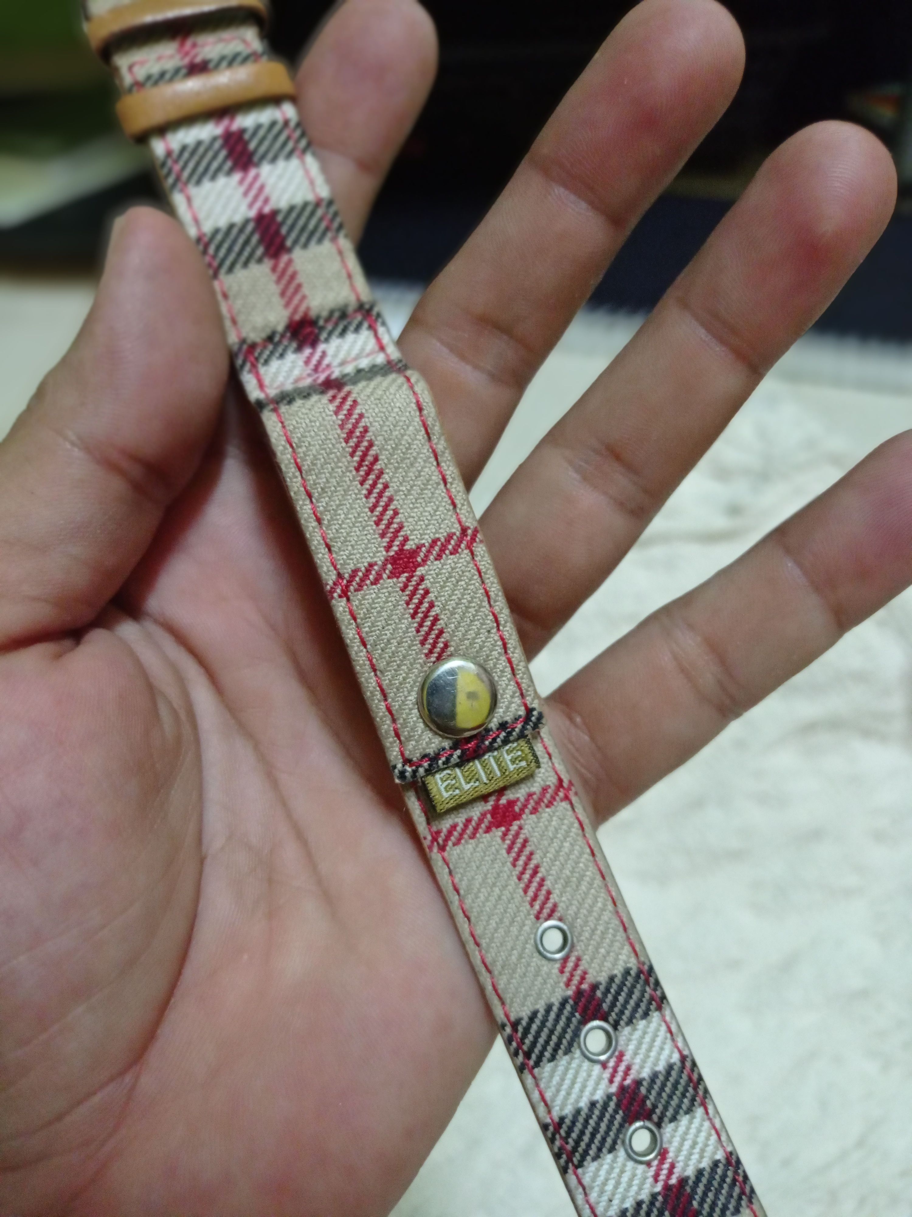 Other RETRO ELITE WATCH DESIGN LIKE BURBERRY LONDON. Size ONE SIZE - 1 Thumbnail