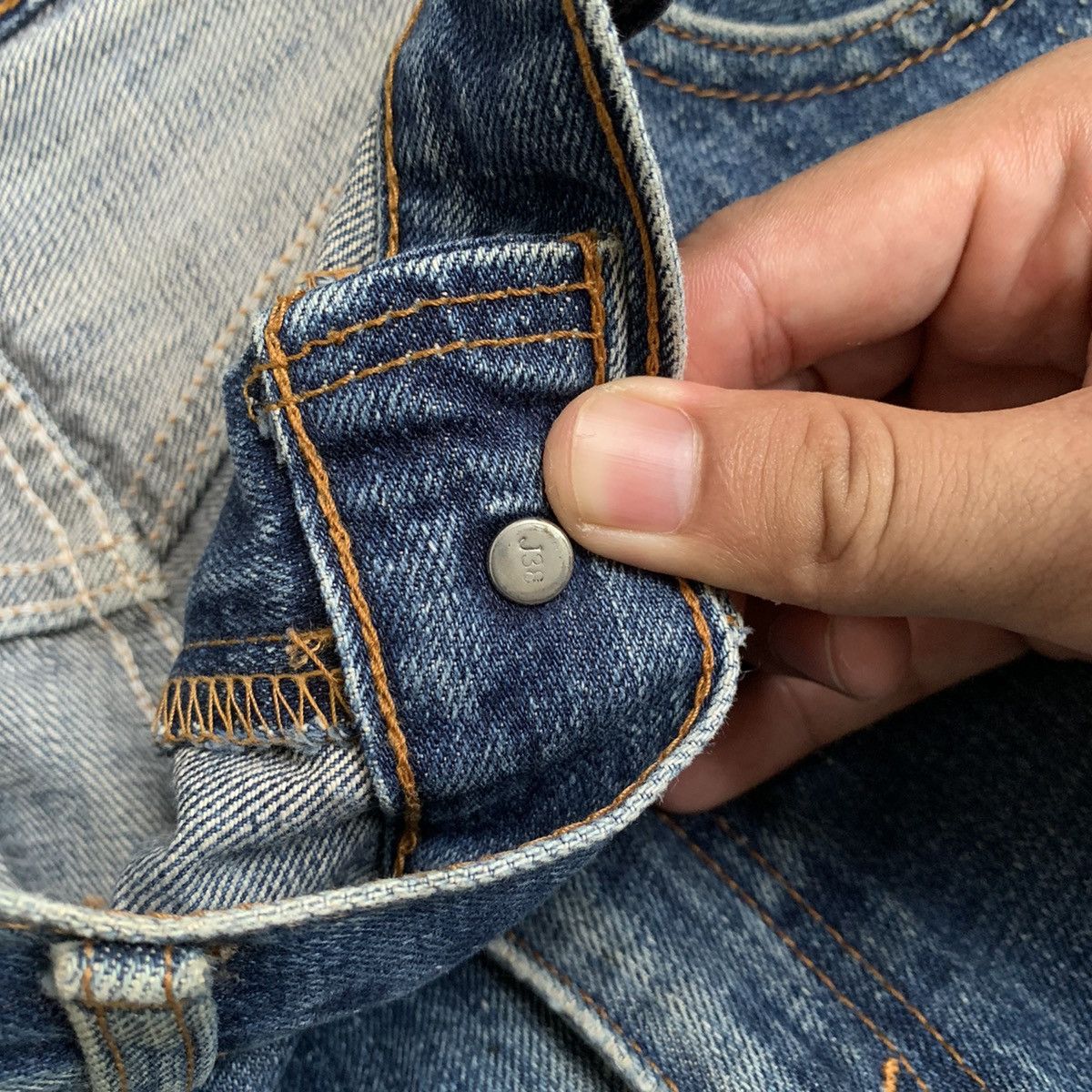 Levi's × Vintage Vintage 2000s Distressed 505 Levis Jeans Size US 34 / EU 50 - 14 Thumbnail