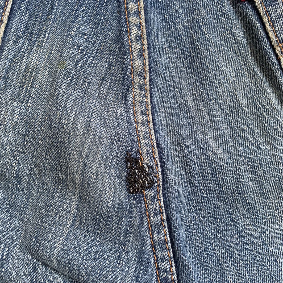 Levi's × Vintage Vintage 2000s Distressed 505 Levis Jeans Size US 34 / EU 50 - 12 Thumbnail
