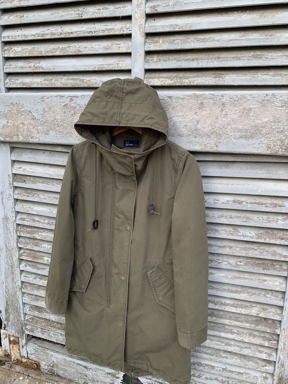 Fred Perry Fred Perry Fleece Lined Hooded Jacket (Woman) Size US S / EU 44-46 / 1 - 6 Thumbnail