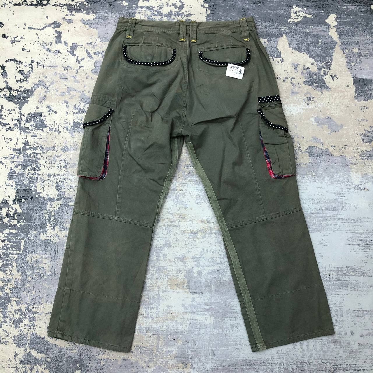 Other P477 JAPAN URBAN NEUTRAL INFINITY CARGO PANTS Size US 32 / EU 48 - 2 Thumbnail