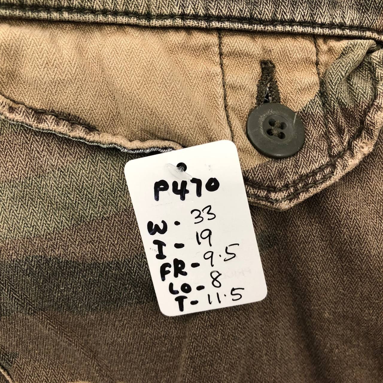 Alpha Industries P470 ALPHA INDUSTRIES INC. CAMO CARGO SHORT PANTS Size US 33 - 8 Thumbnail
