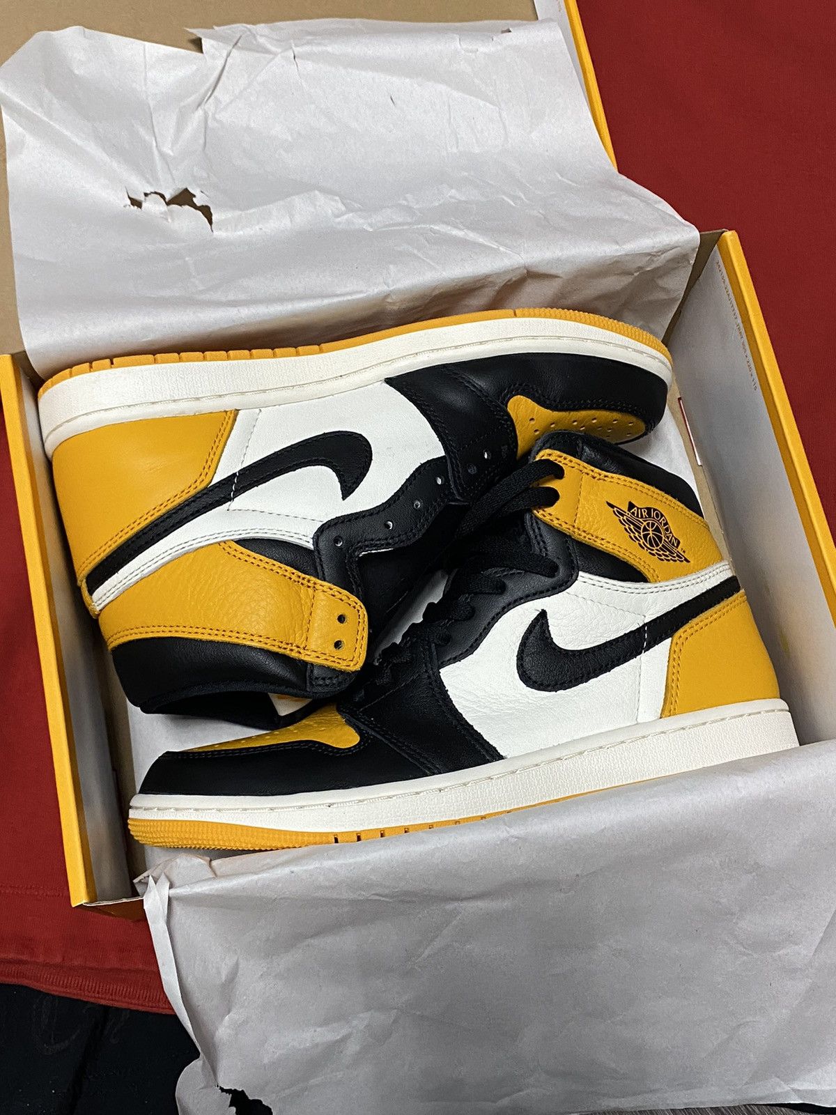 Jordan Brand Nike air jordan 1 retro og high taxi Size US 8.5 / EU 41-42 - 1 Thumbnail