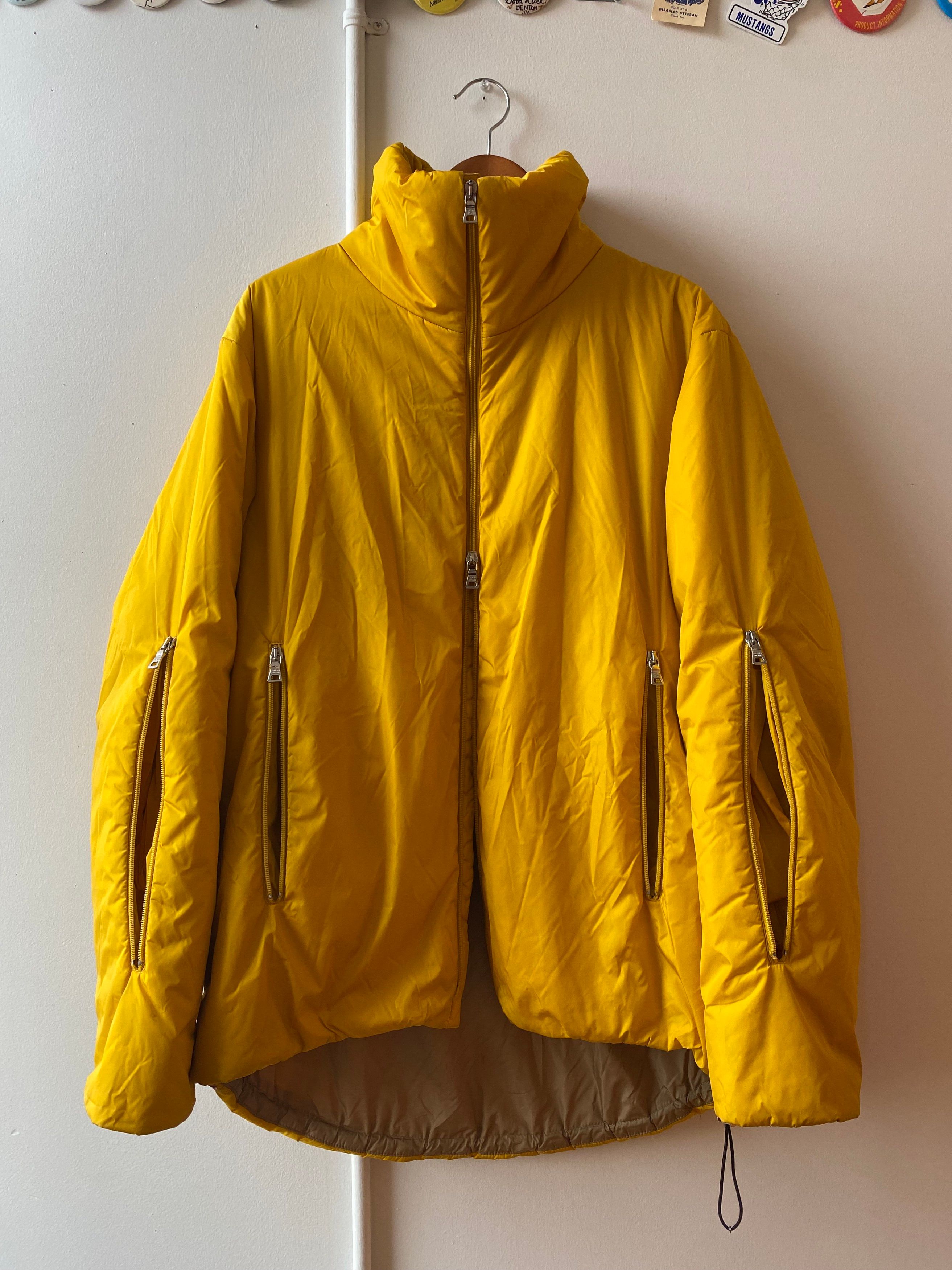 Pre-owned Prada Nylon Puffer Zipper Backpack Packable Jacket Yellow