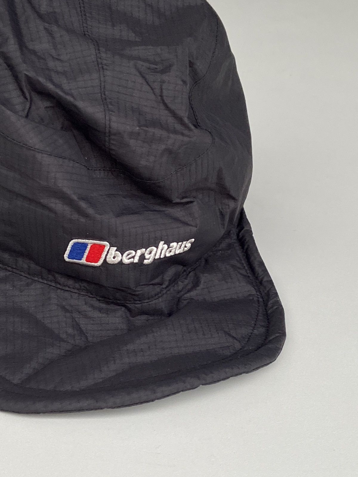 Vintage Berghaus Vintage Cap Gore-Tex Size ONE SIZE - 2 Thumbnail