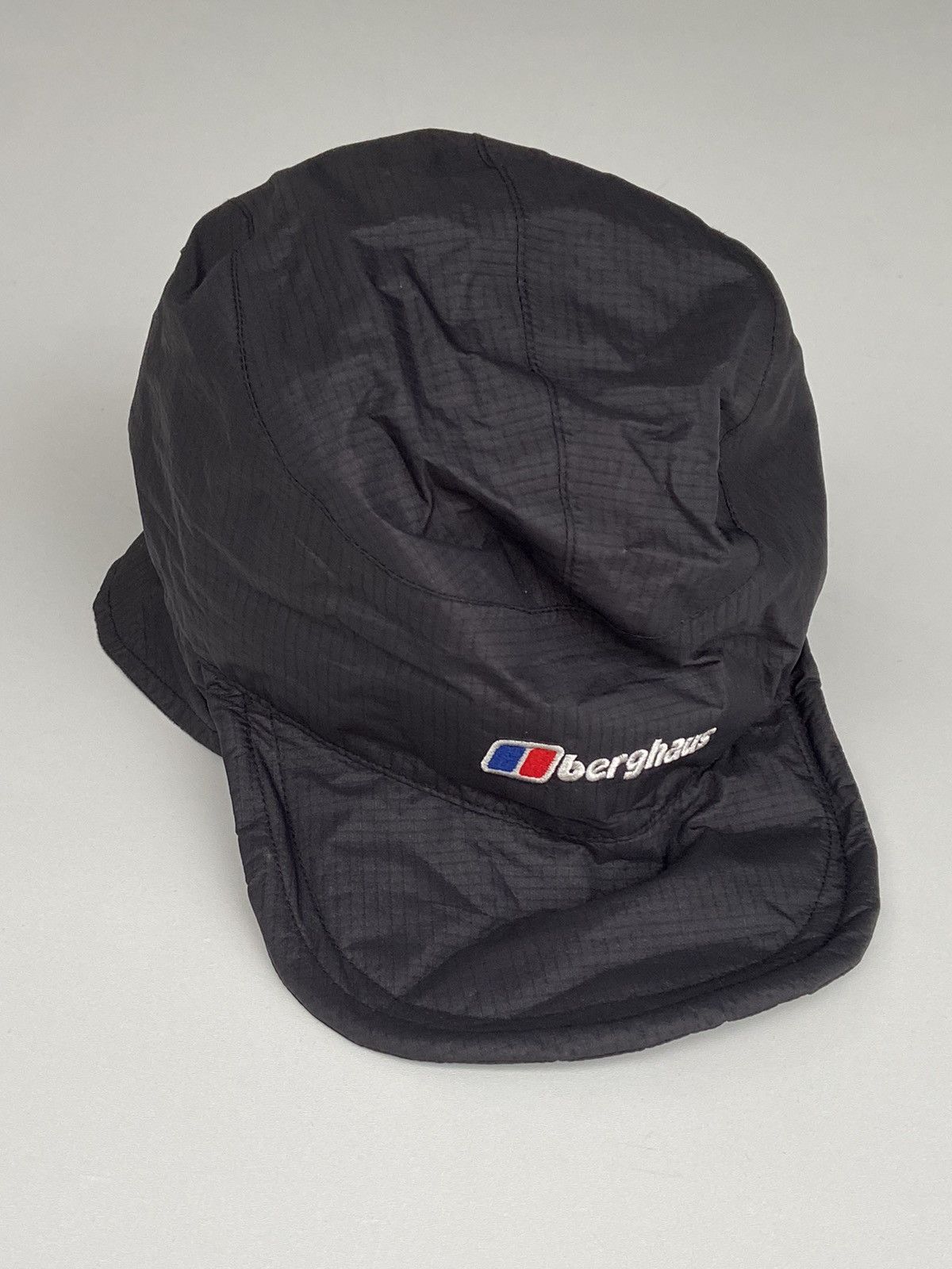 Vintage Berghaus Vintage Cap Gore-Tex Size ONE SIZE - 1 Thumbnail