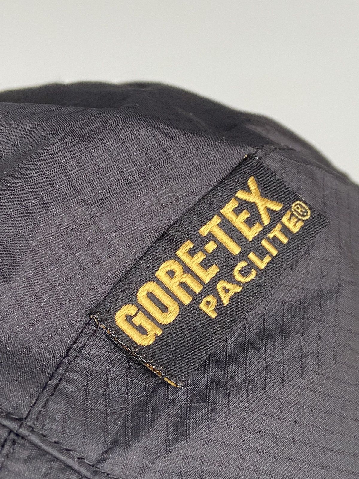Vintage Berghaus Vintage Cap Gore-Tex Size ONE SIZE - 8 Thumbnail
